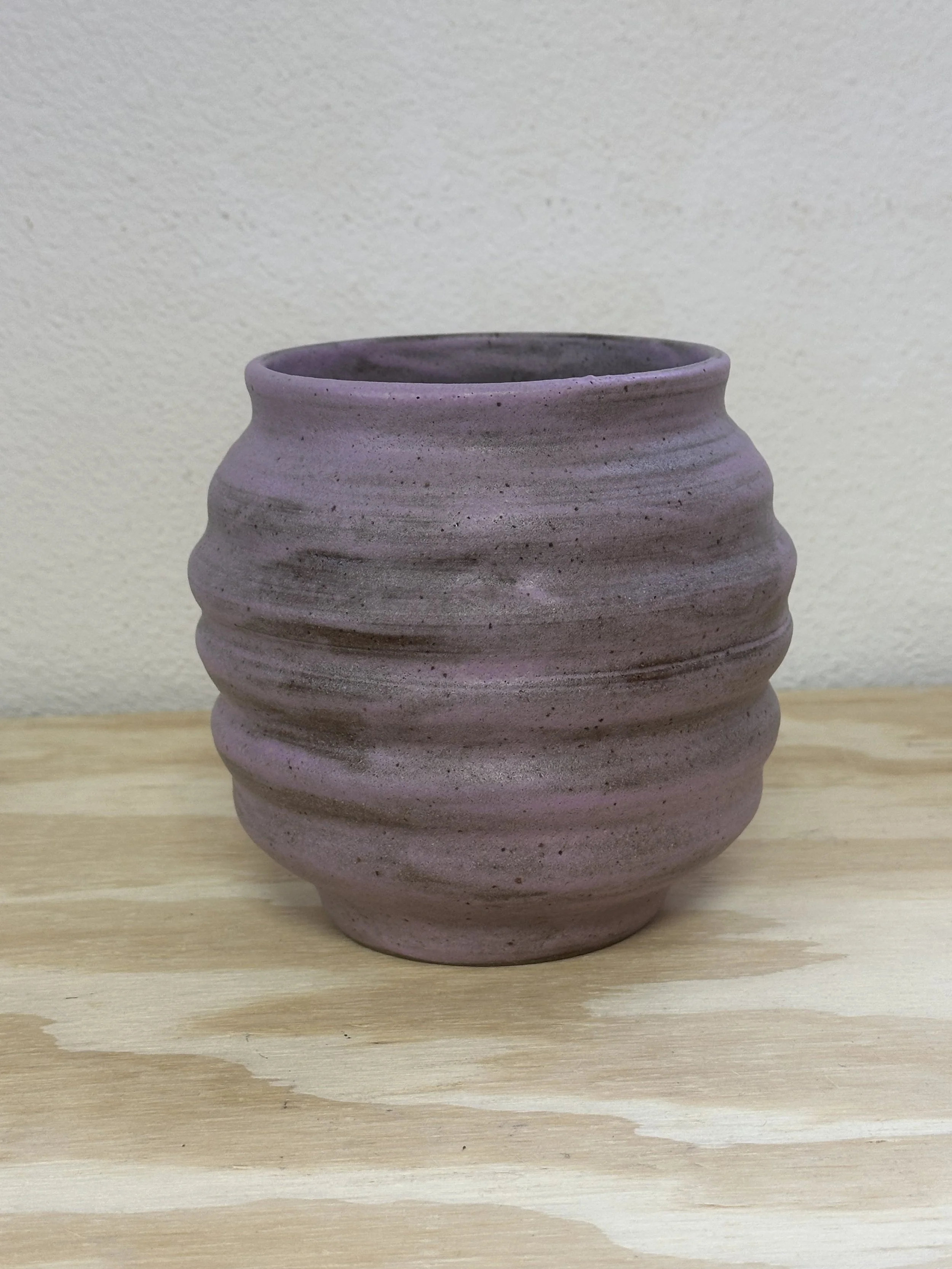 wavy matte orchid vase