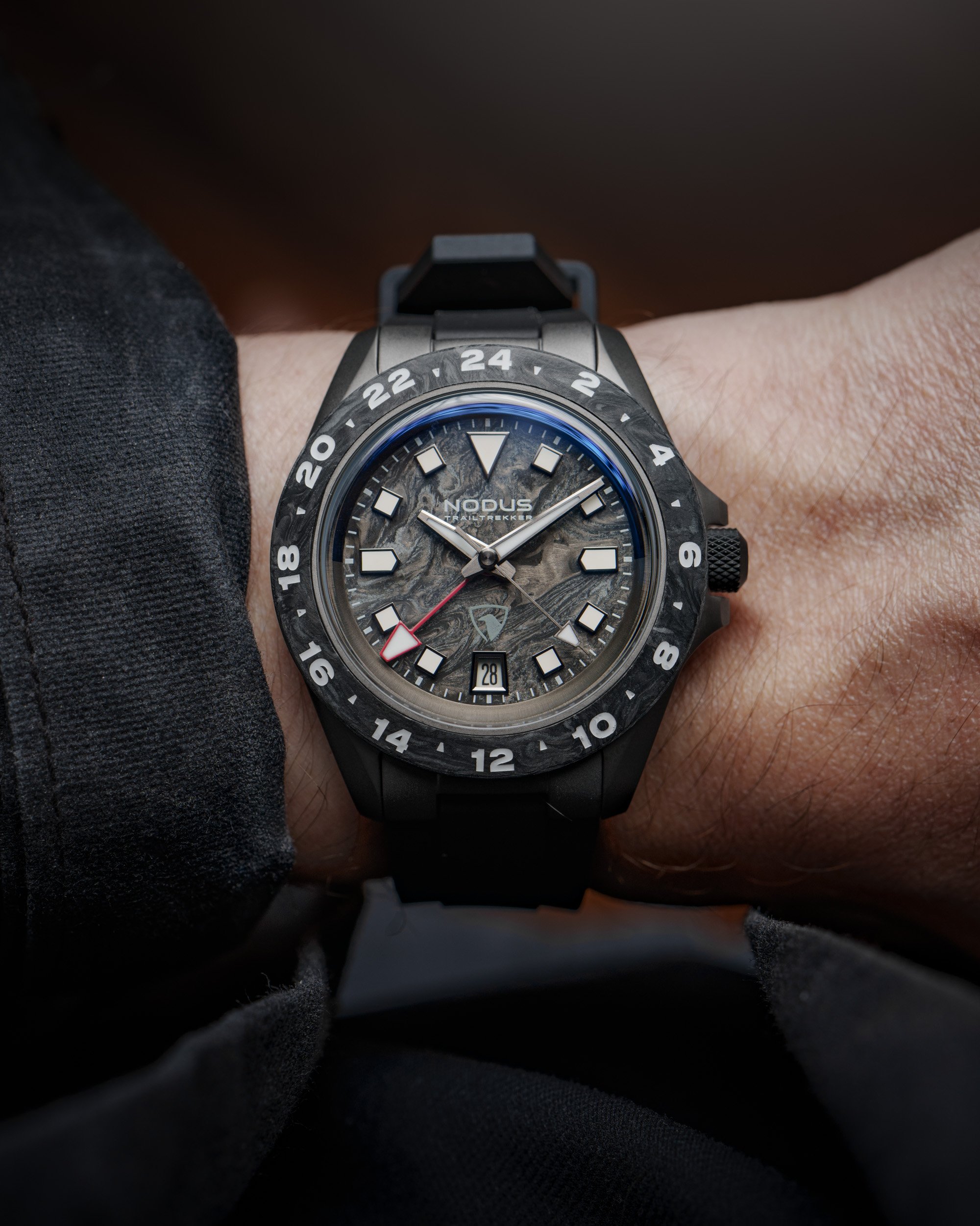 Nodus-x-Raven-TrailTrekker-Carbon-WEB-27.jpg