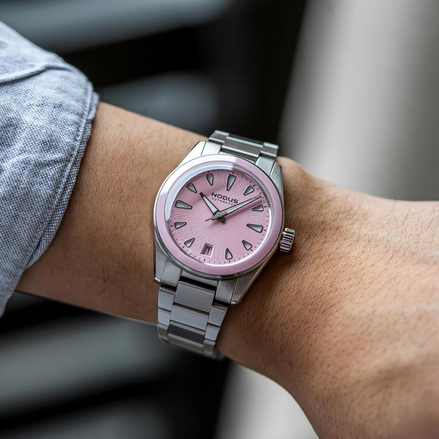unity-pink-wristshot2.jpg