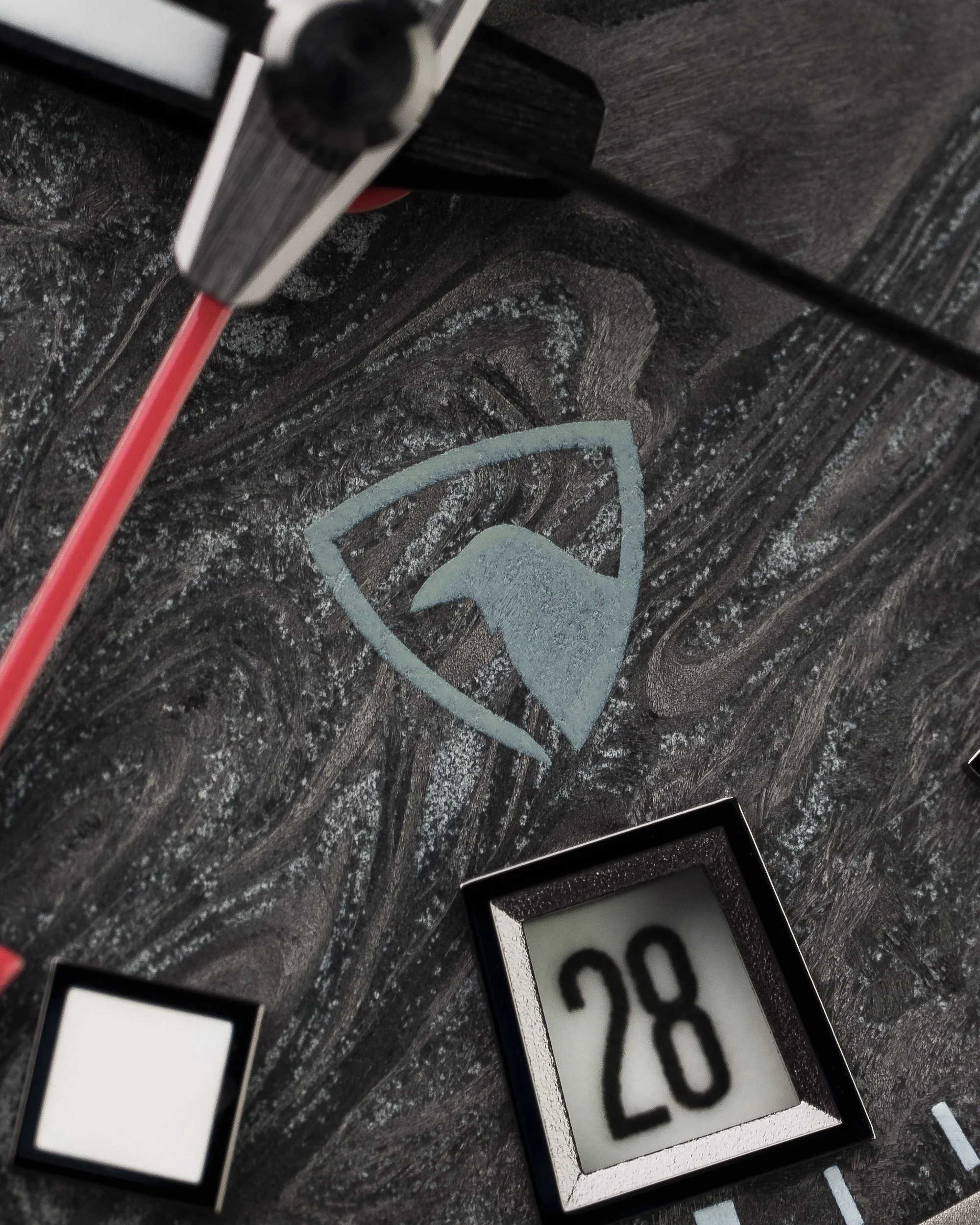 Nodus-x-Raven-TrailTrekker-Carbon-WEB-12.jpg