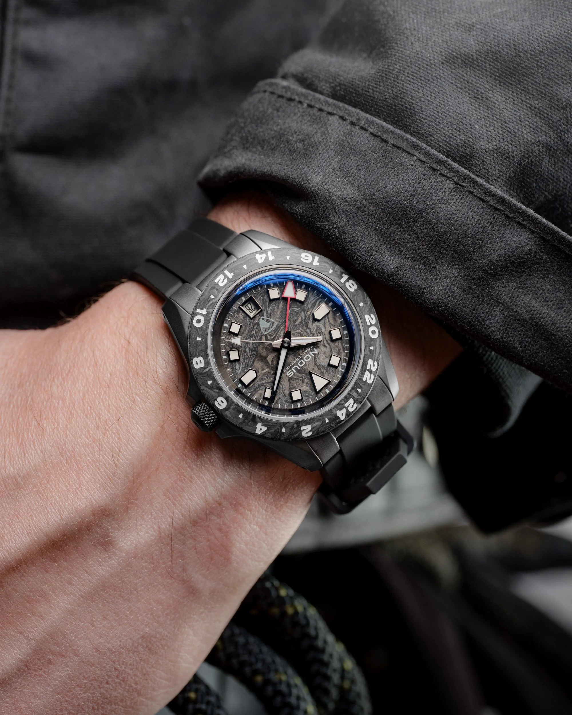 Nodus-x-Raven-TrailTrekker-Carbon-WEB-21.jpg