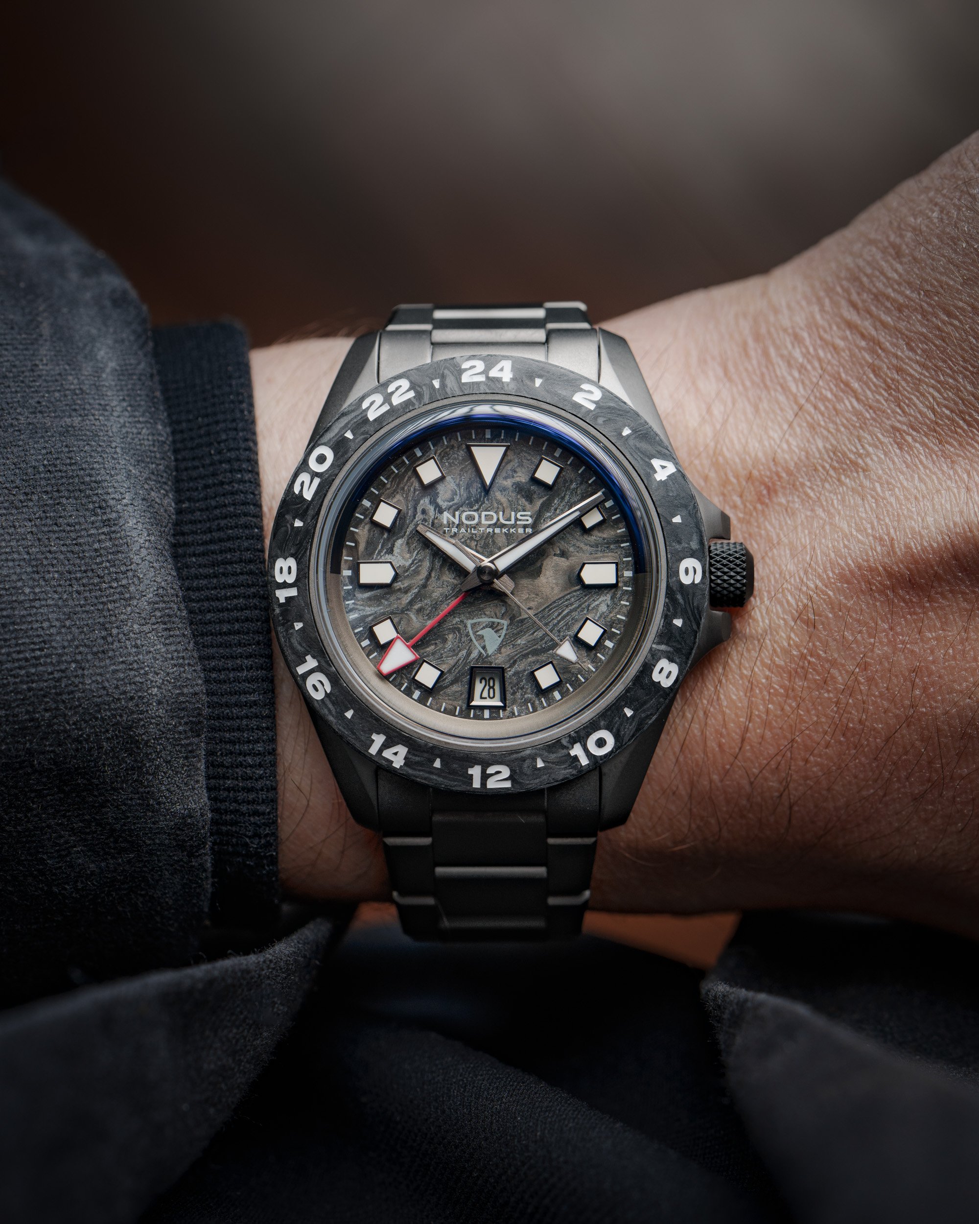 Nodus-x-Raven-TrailTrekker-Carbon-WEB-26.jpg