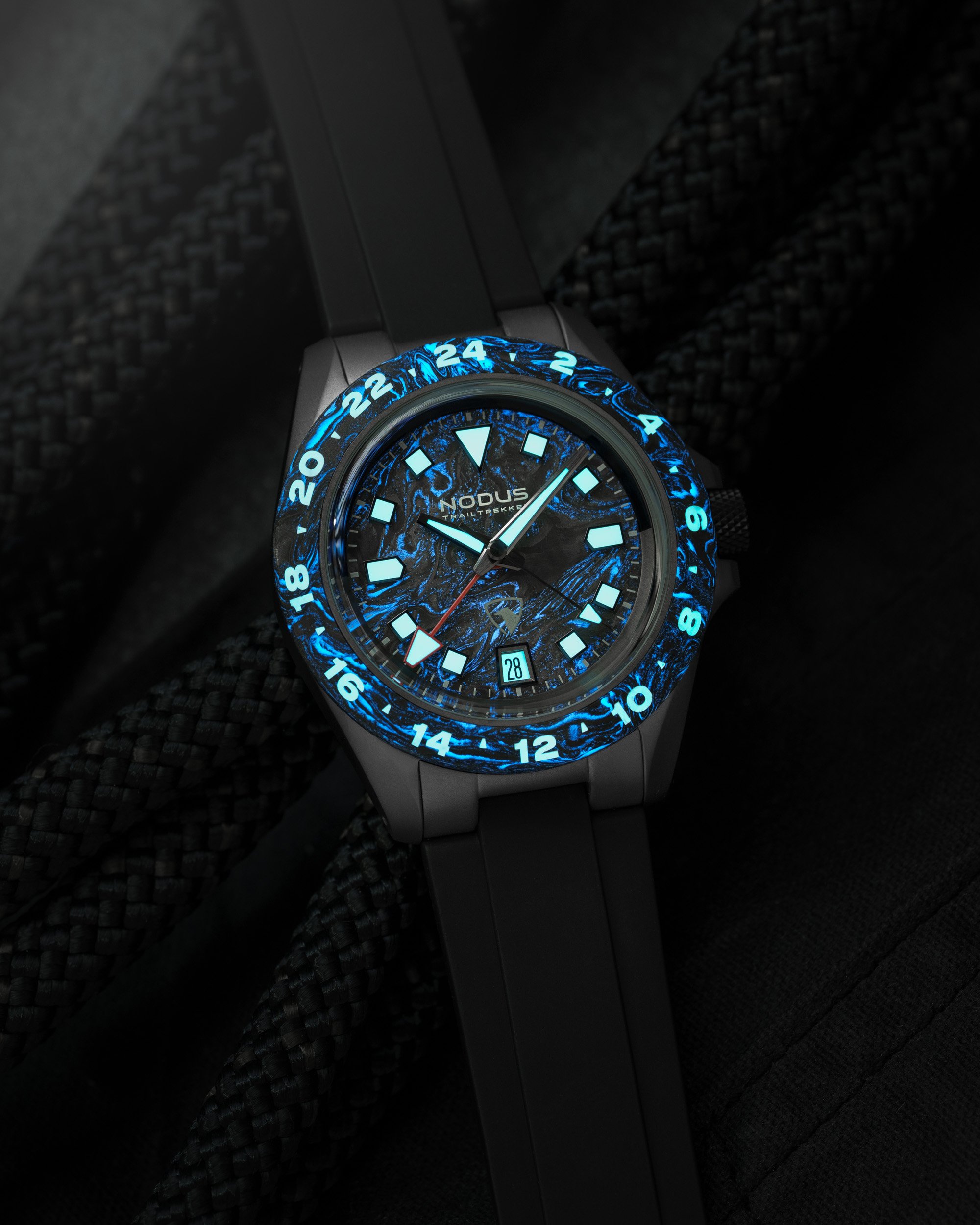 Nodus-x-Raven-TrailTrekker-Carbon-WEB-15.jpg