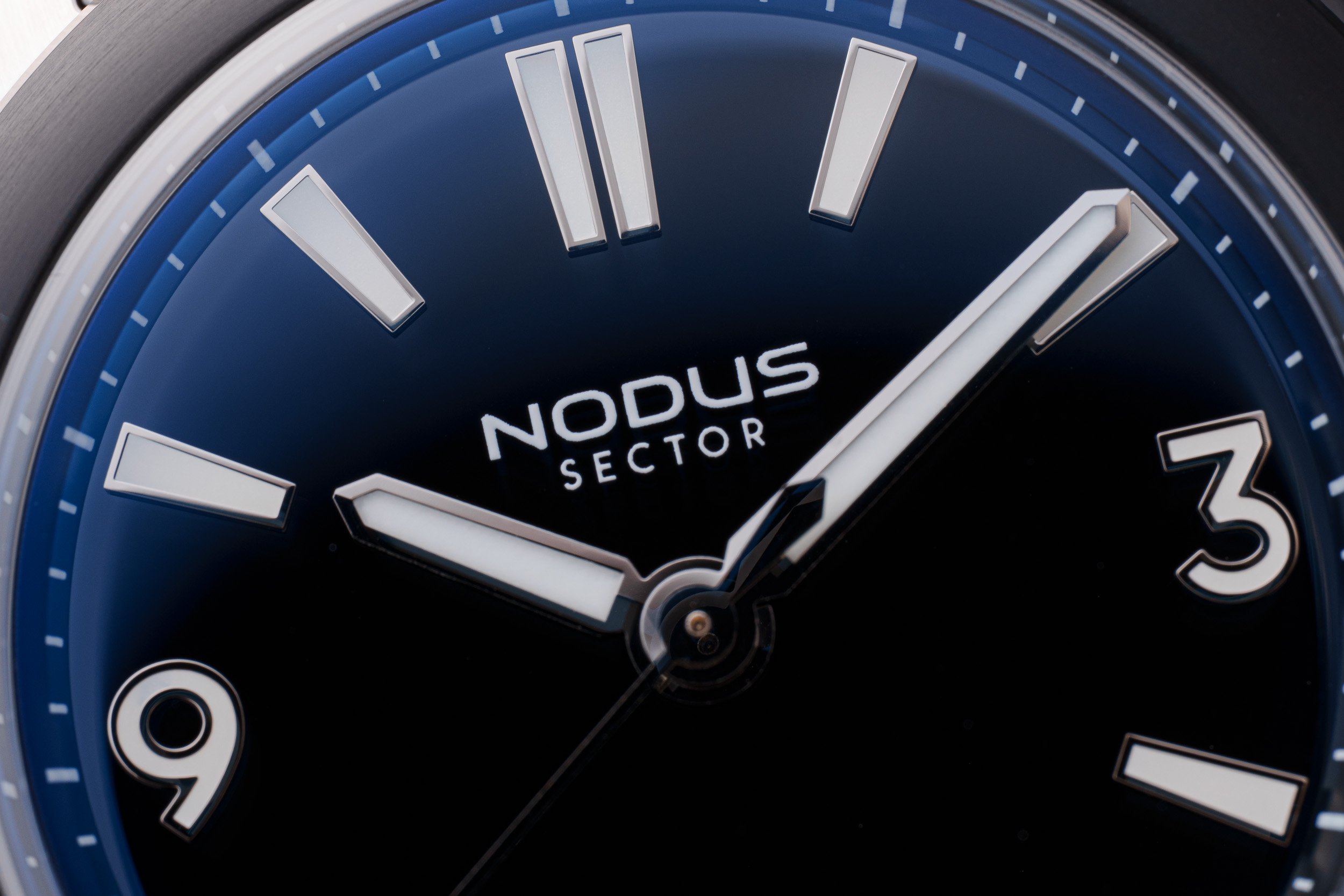 Nodus-Sector-II-Sport-Onyx-WEB-6.jpg