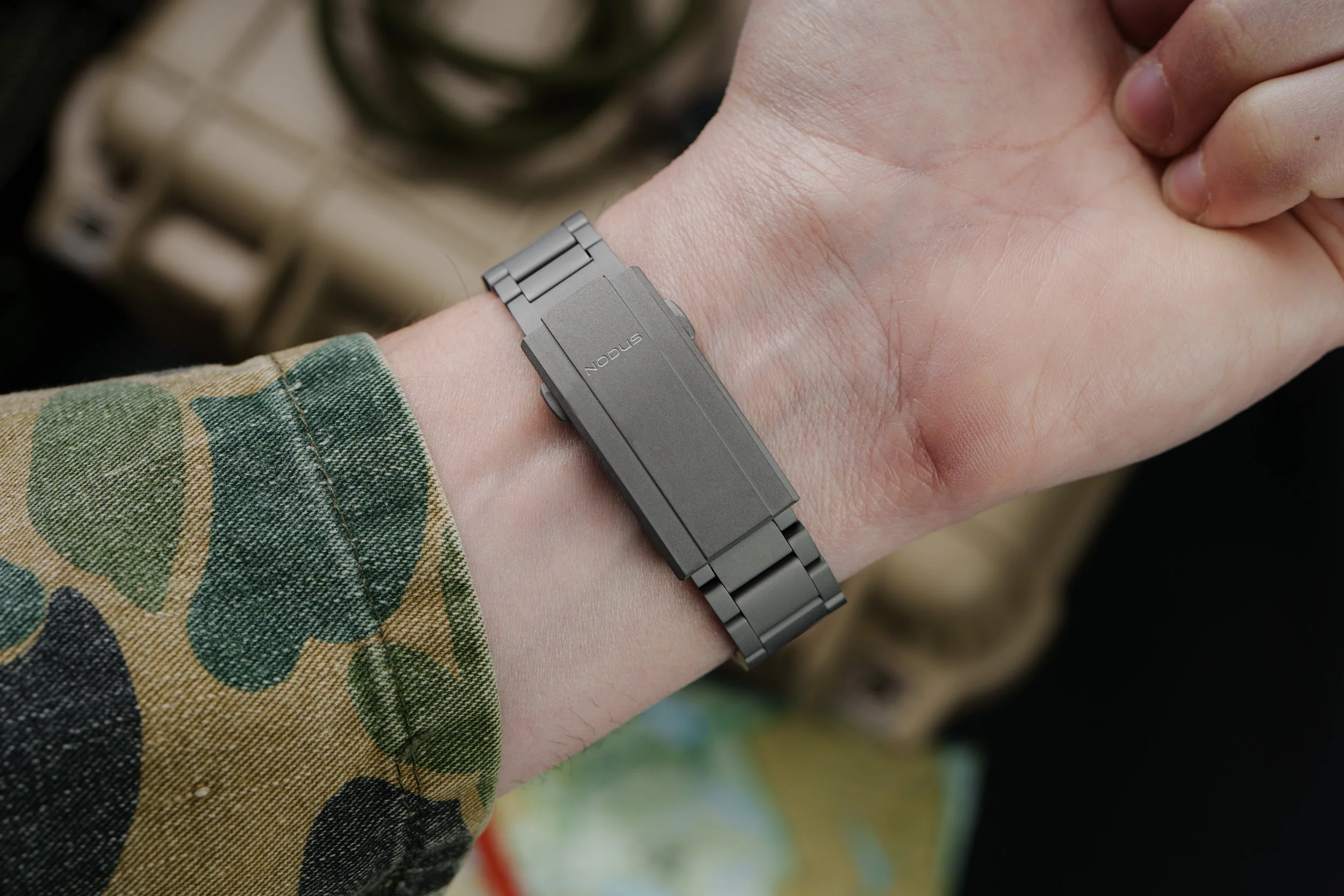 Nodus-Sector-II-Field-Ti-Bracelet-WEB-8.jpg