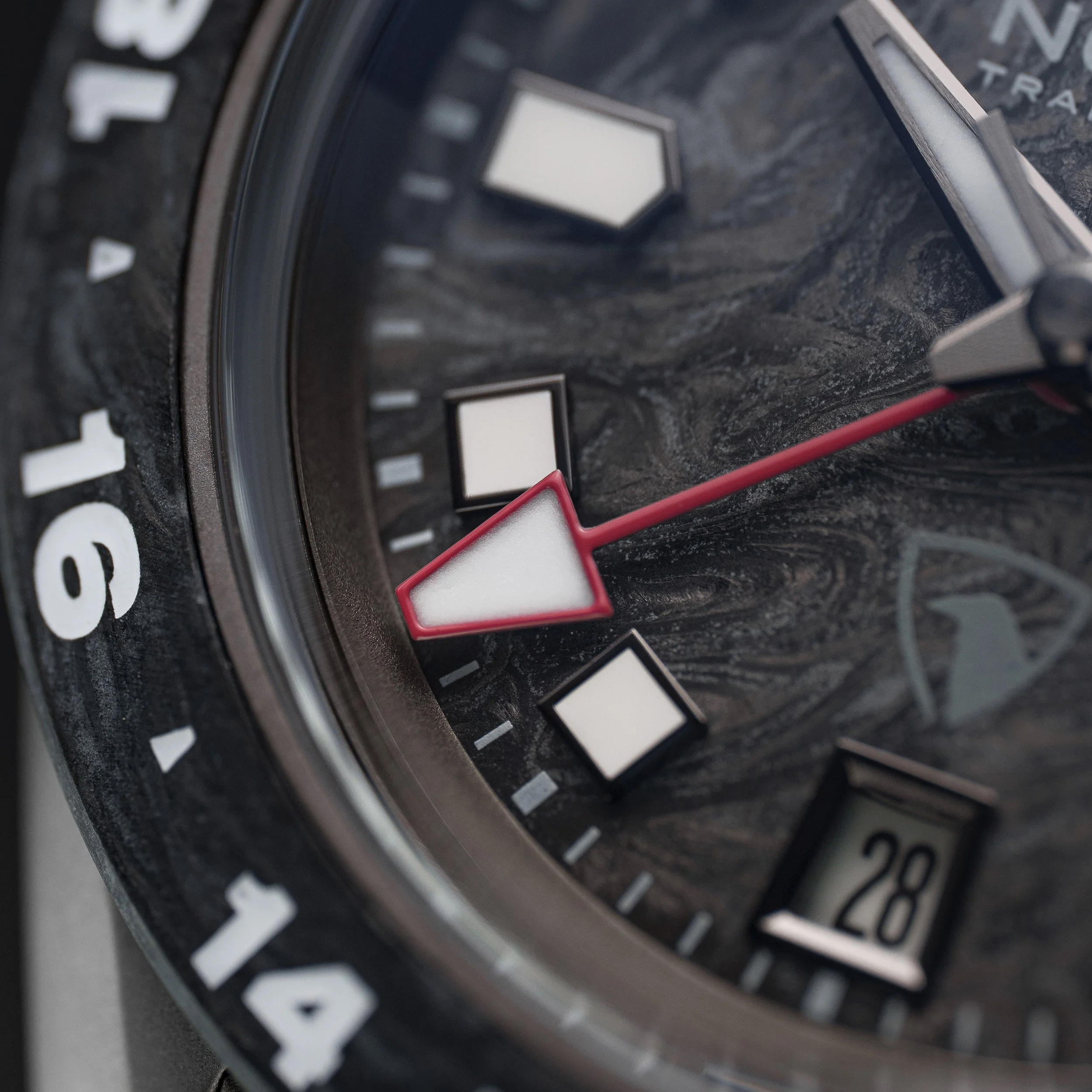 Nodus-x-Raven-TrailTrekker-Carbon-WEB-18.jpg