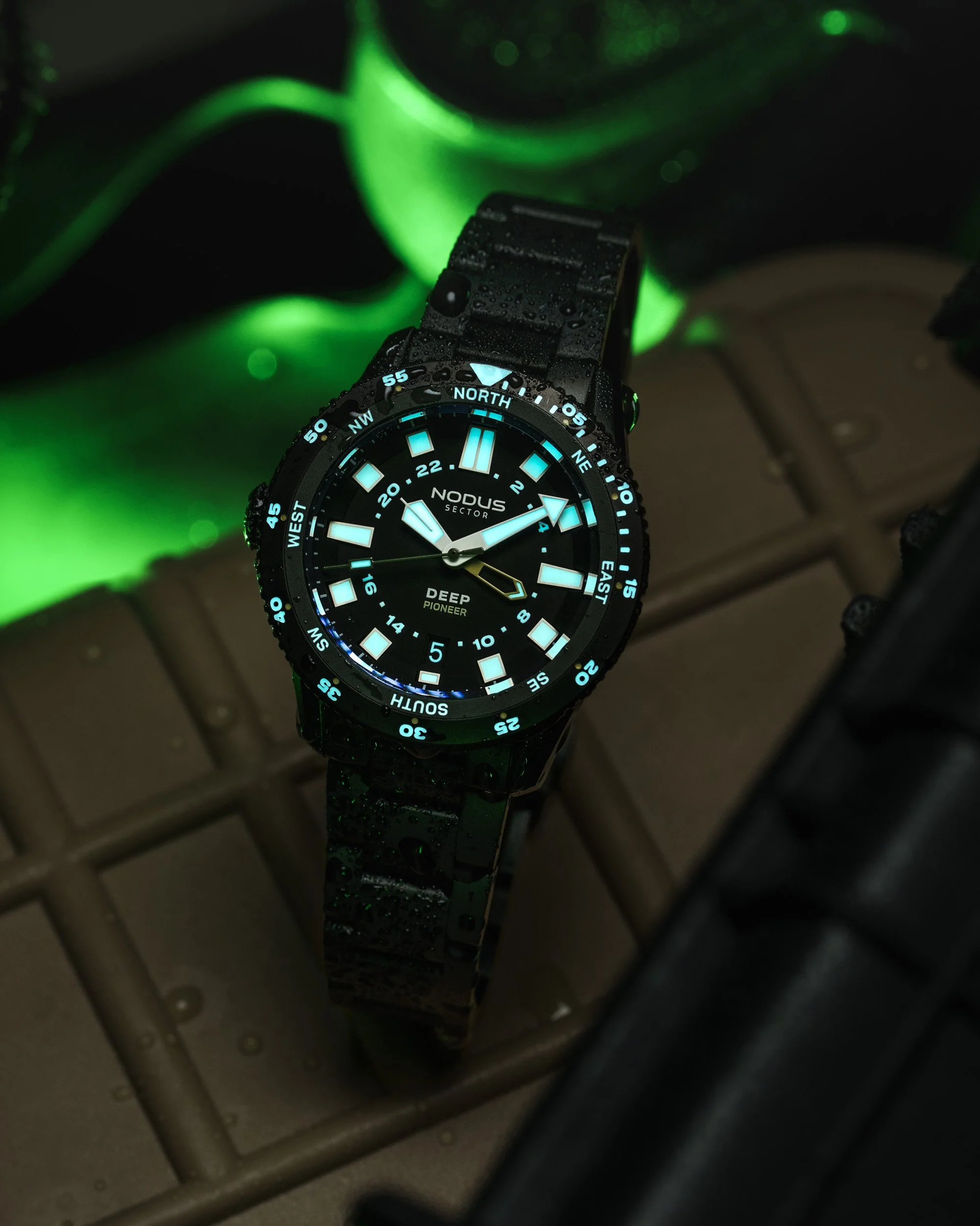Nodus-Sector-Deep-Pioneer-NVG-web-12.jpg