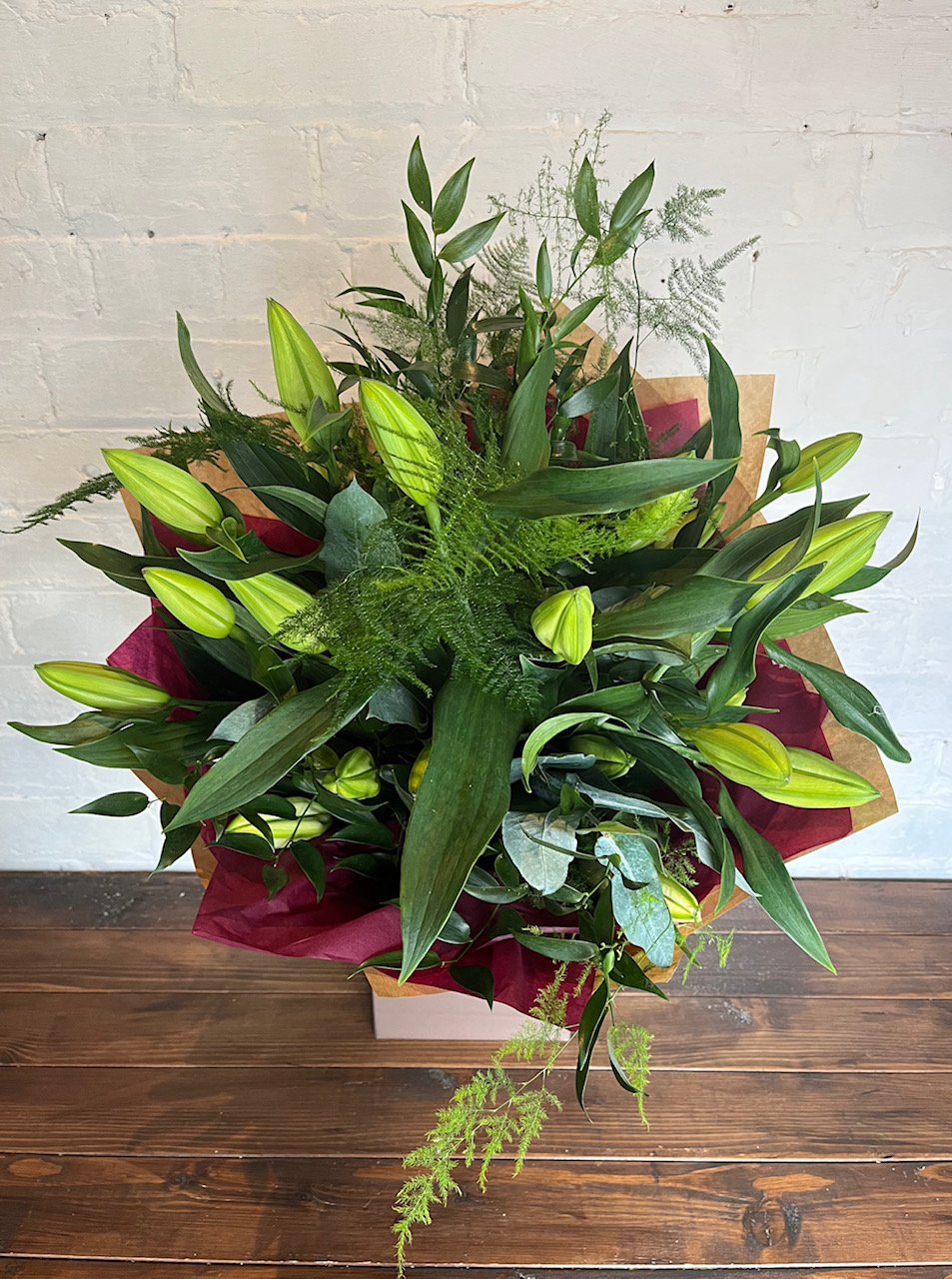 Send Lilies Chester