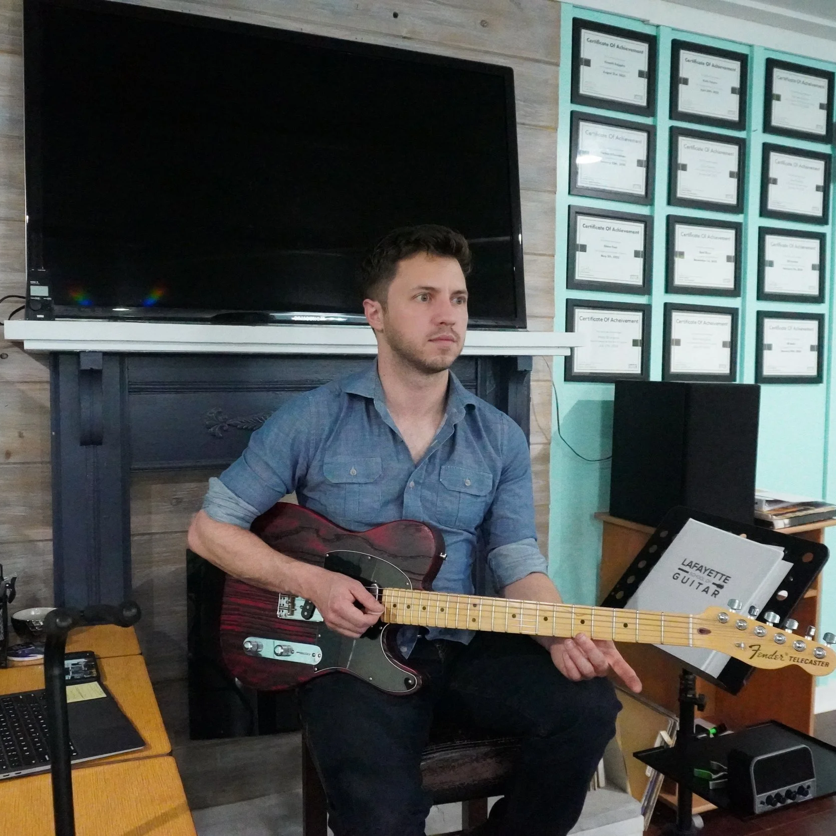 Josh LeBlanc teaching guitar in Lafayette LA