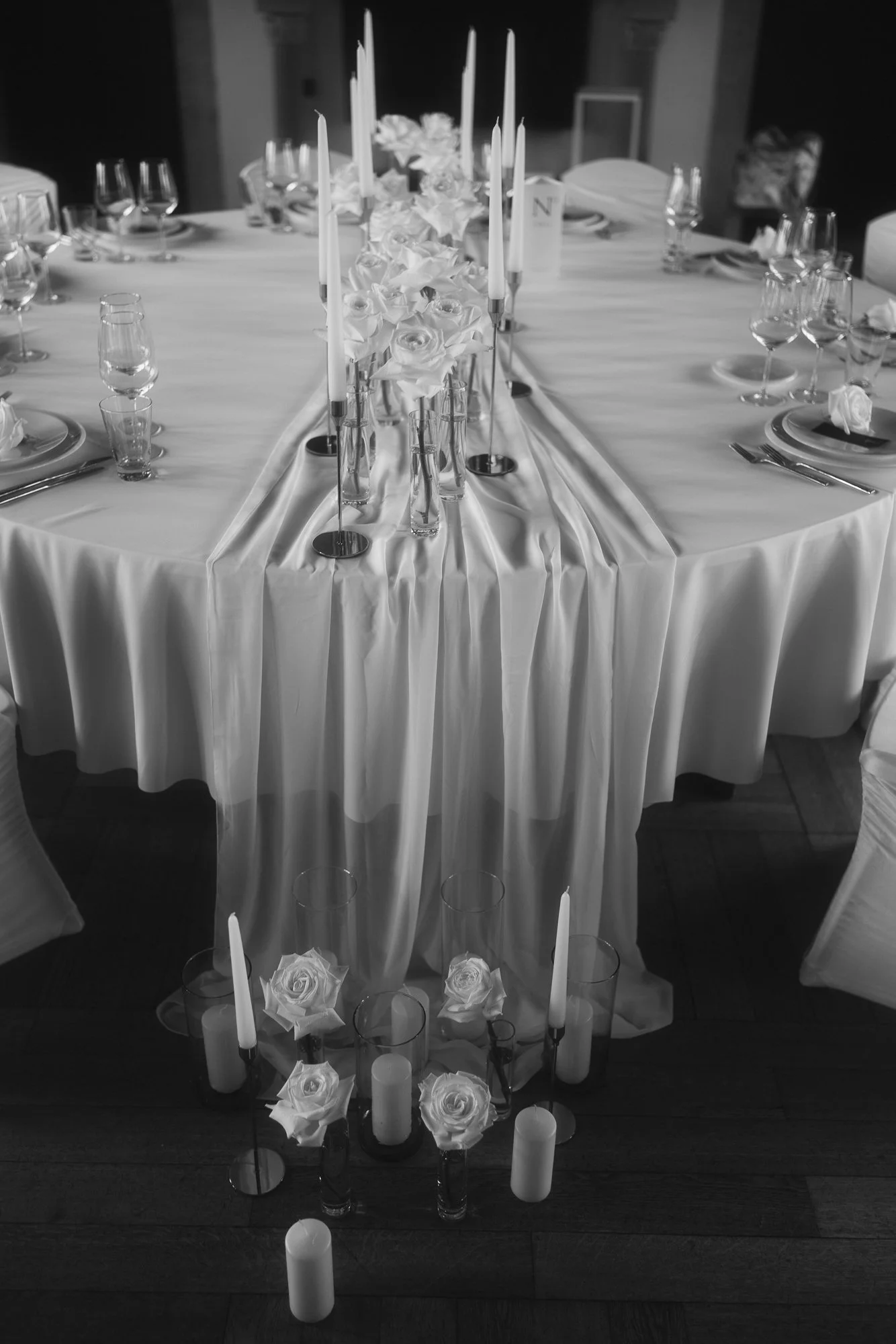 Hochzeit Tisch Details Fenster Kerzen