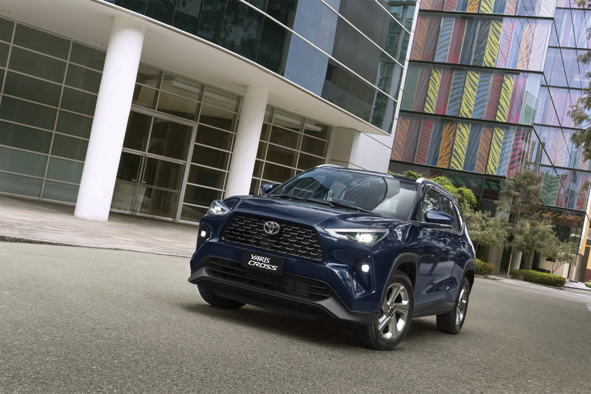 YarisCross_Product_Photo10.jpg