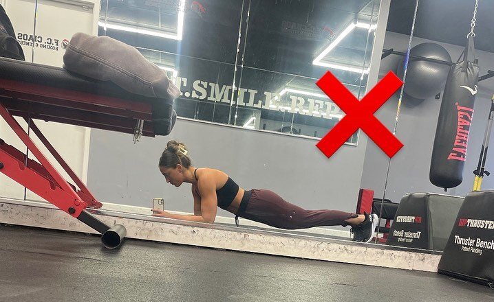 Plank Form Check!

2 common mistakes for planks are dropping your hips too low or raising them too high!

You want to make sure your body is in a straight line while in plank ✅