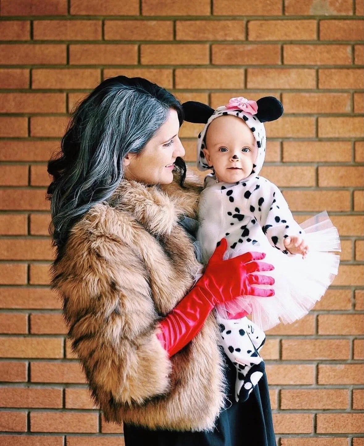 Homemade Halloween runs in our bones 🎃✨

Cardboard, chaos, and childhood magic &mdash; just the way I grew up, and now my girls do too 🧵💛