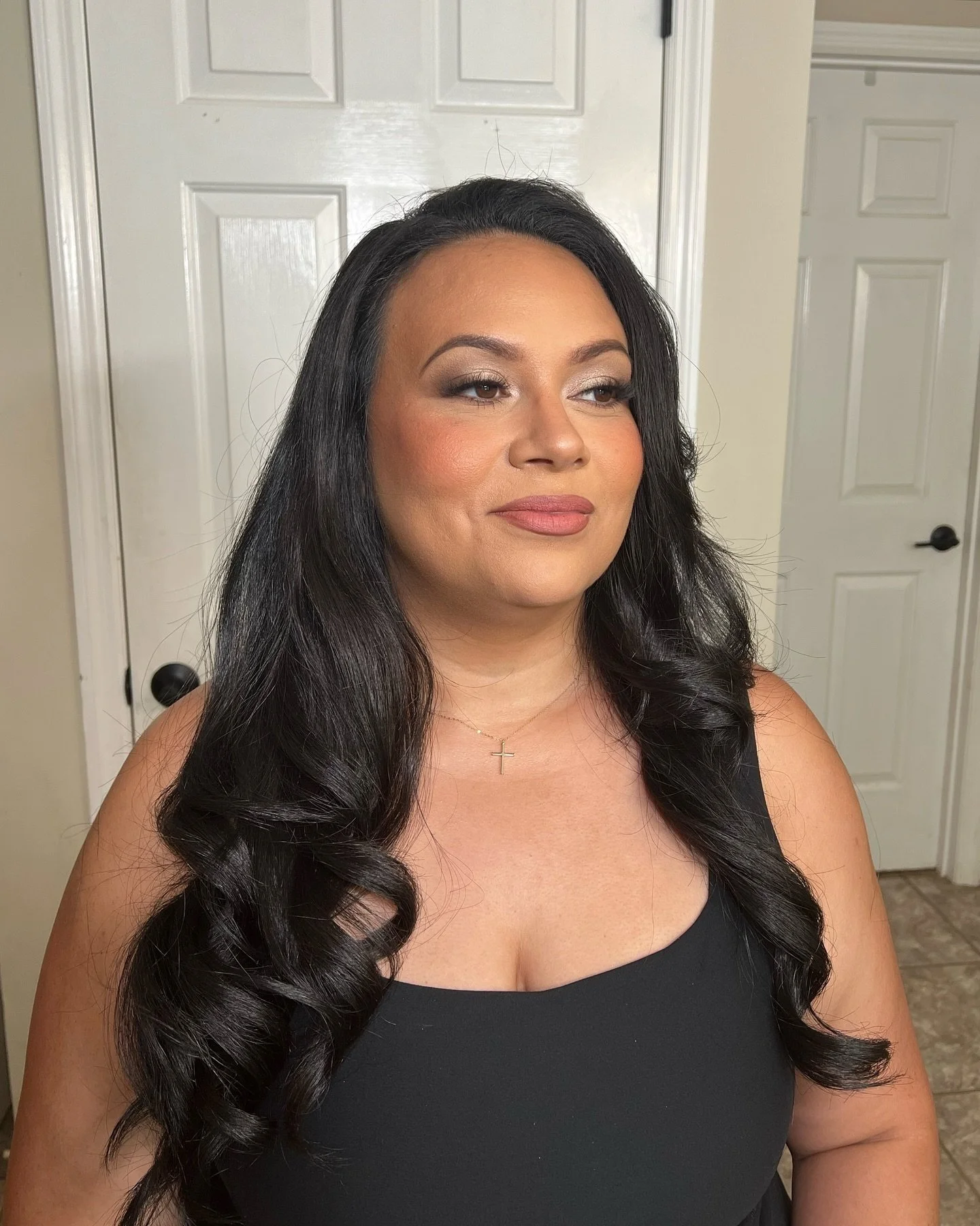 Glammy glimmerin&rsquo; cool-toned eyes and rosy pink lips were on request for Emily&rsquo;s Bridal Trial. 💍⭐️

#anastasiabrows #bridalmakeup #glam #nashville #nashvilleglam #nashvillemua #nashvillemakeup #nashvillemakeupartist #mua #makeupartist #w