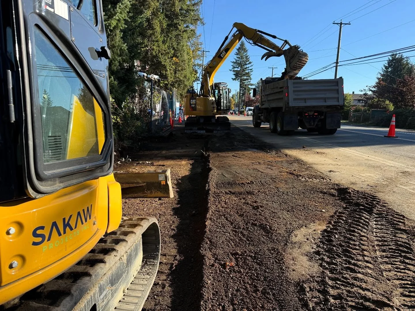 Beautiful fall day for the crews on our Courtenay project! 🍂 
.
.
.
#municipalconstruction #civilcontractors #excavation