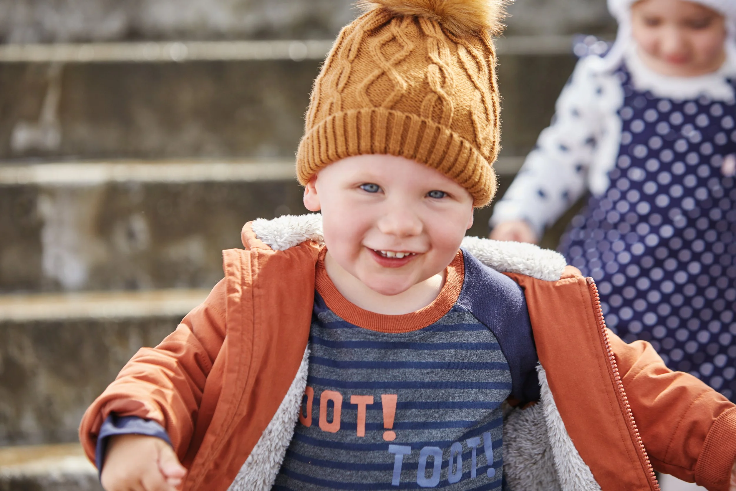 ©Steven Ranson Kids New Season 4.jpg