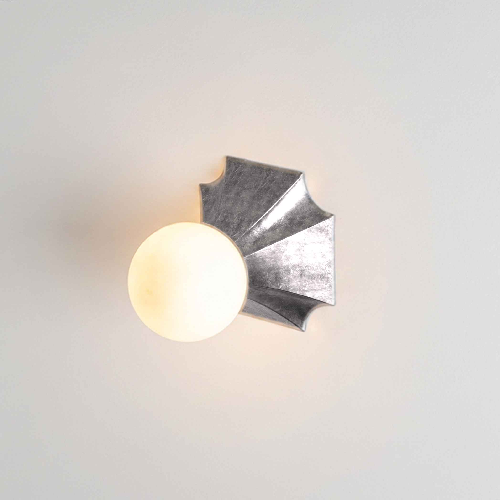 Evee Wall Light