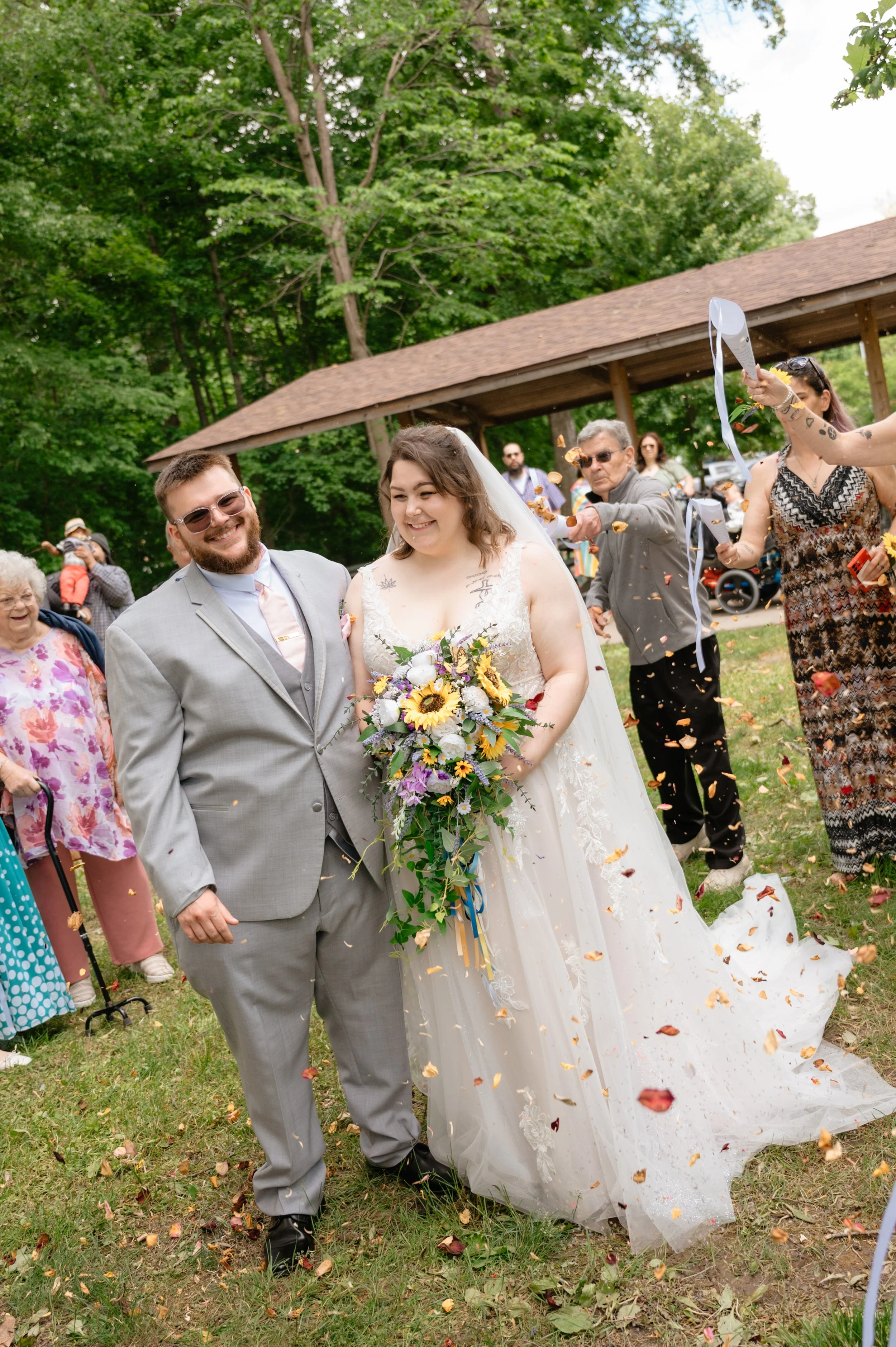 Noblesville Outdoor Spring Wedding