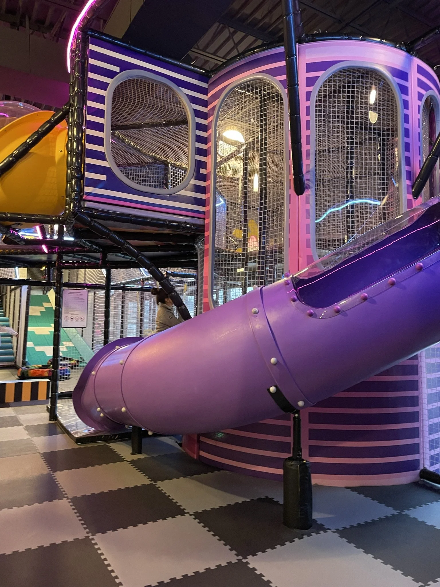 Parent’s Guide to Superkidz Club in Shawnee, KS — Kids In KC