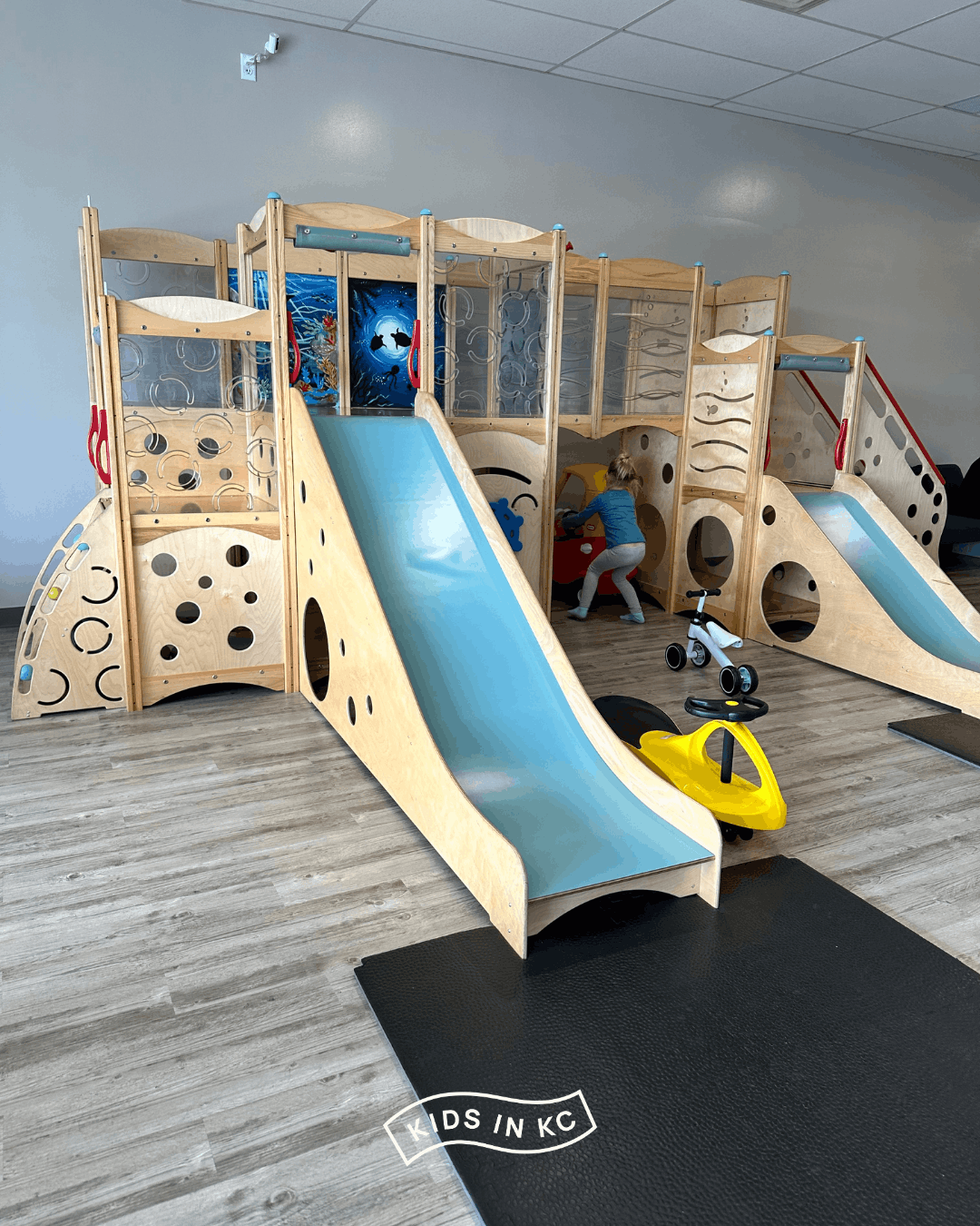 getout pass kansas city_kidsinkc_my play cafe.png