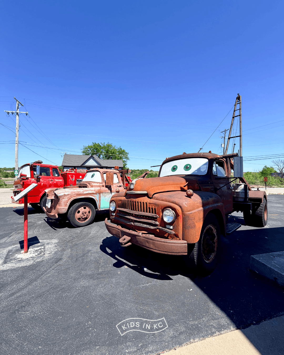 cars on the route_galena kansas_route 66_kidsinkc (1).png