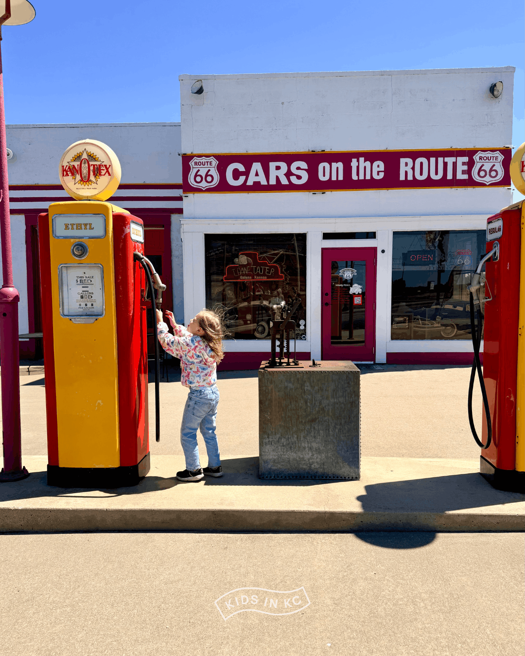 cars on the route_galena kansas_route 66_kidsinkc (2).png