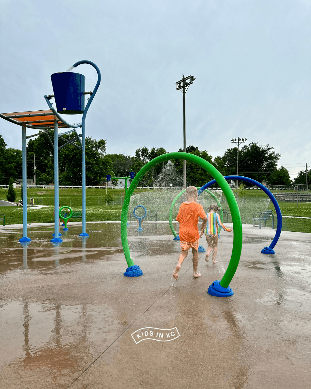 splash parks_kansas city metro_kidsinkc_liberty city park (1).png