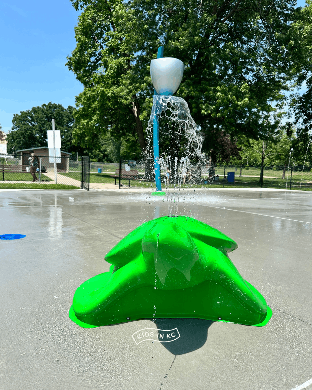 splash parks_kansas city metro_kidsinkc_heathwood kck (2).png