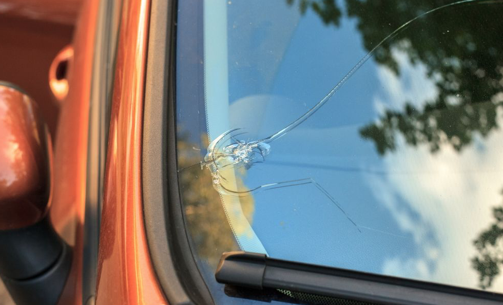 Will a Cracked Windshield Pass Inspection?