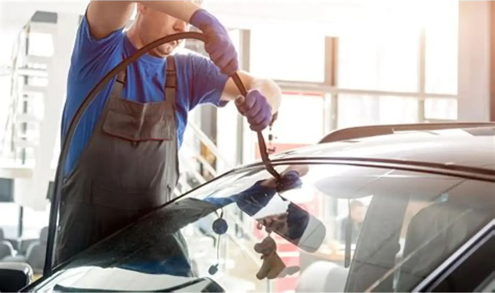 Professional Auto Glass Repair Service in Lenexa, KS