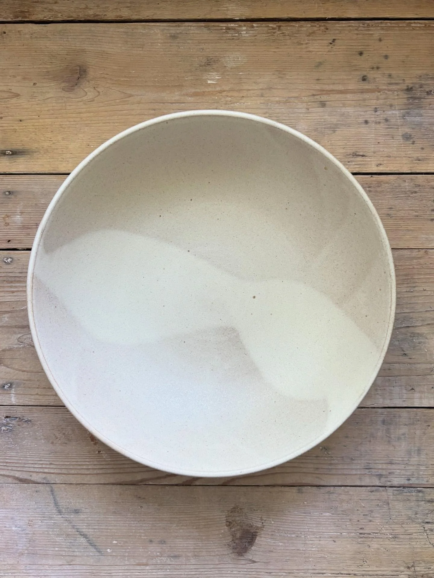 serving bowls with all their unique patterns heading to @kindcurations this week ✨

#handmade #handmadeceramics #ceramics #pottery #wheelthrownceramics #wheelthrownpots #conciousgifting #northernriverscreative #supportlocalartists #shopsmallau #servi