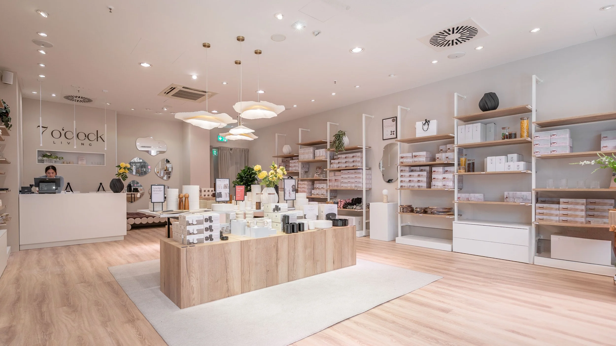 7O'Clock_Shop_EAG-5.jpg