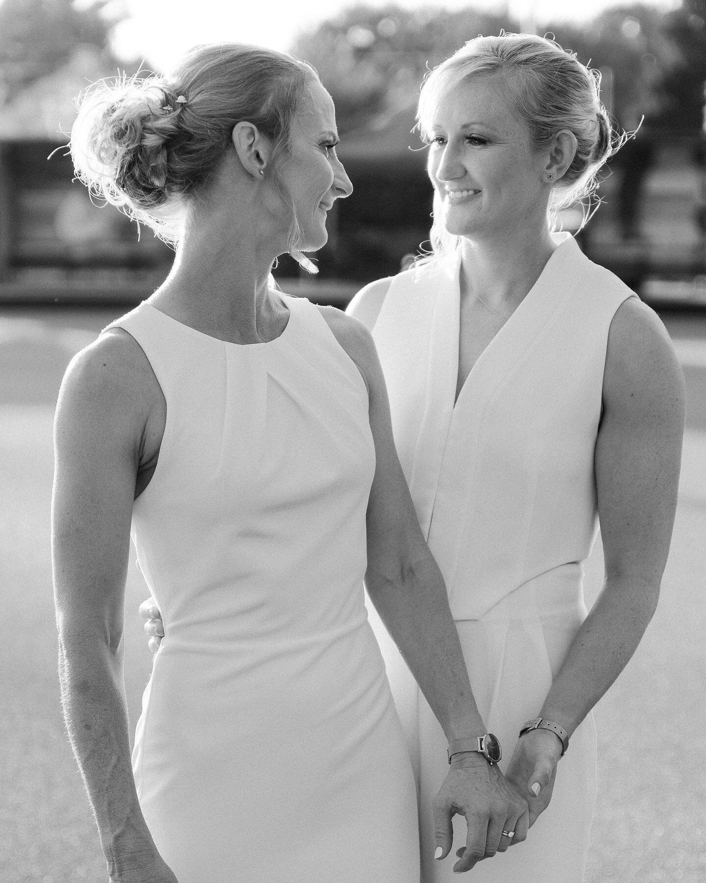 Stunners Erica &amp; Lyndsay 💘

The outfits! 😍 The hair! 😍 Sooo much more to share from Erica and Lyndsay&rsquo;s beautiful day including 2 ceremonies, multiple portrait locations and a super fun reception at Fitzroy Bowls Club 🙌