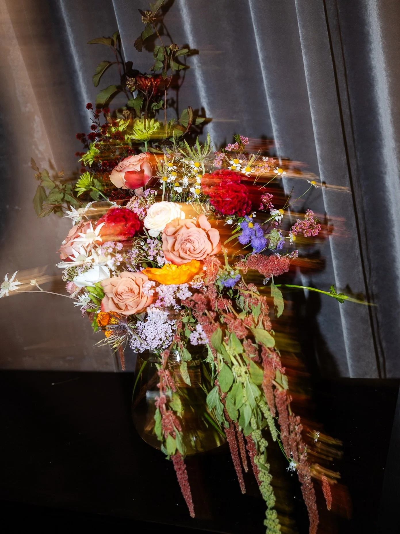 Flowerbombbb 💐🎇

@florencehill_flowerbar