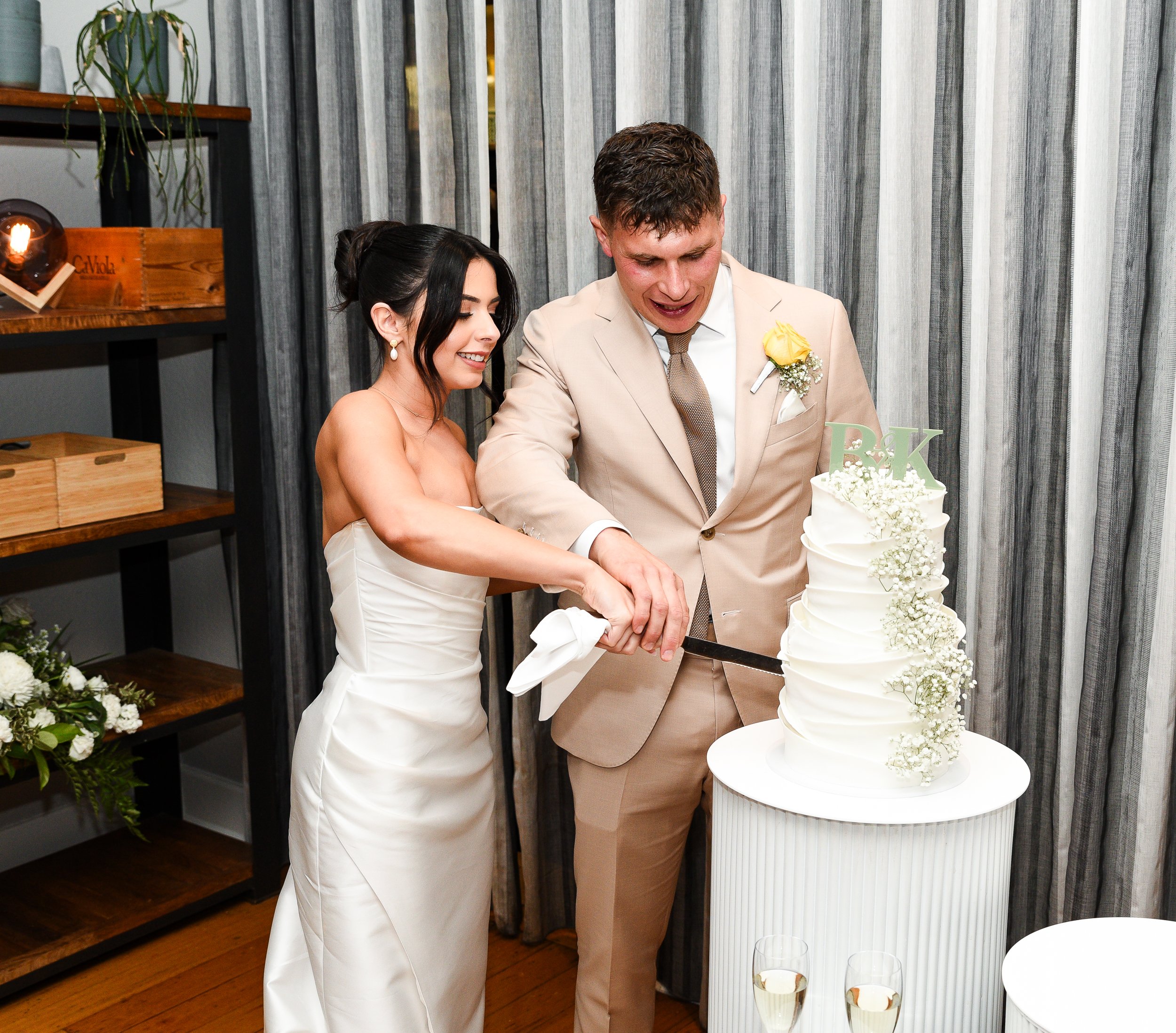 ©NikkiRussianPhotography-KaylaBrendanWedding-FarmVigano-12Oct2024-SP-89.jpg