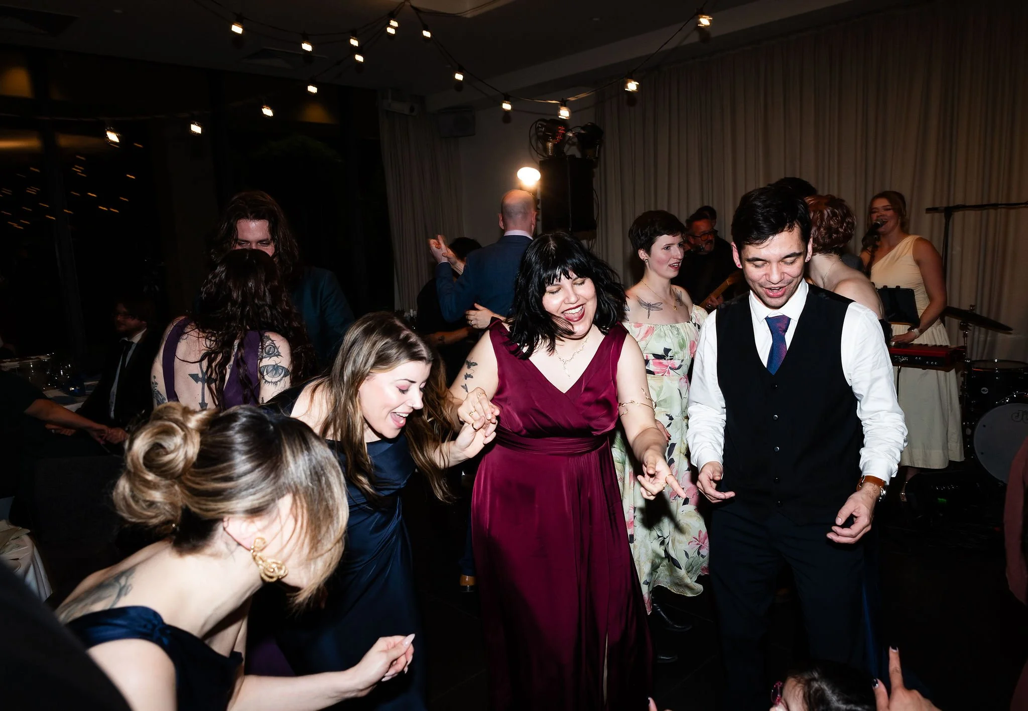 CarlaJessWedding_27June2026_Montsalvat-LeondaByTheYarra_NikkiRussianPhotography_SneakPeeks-128.jpg