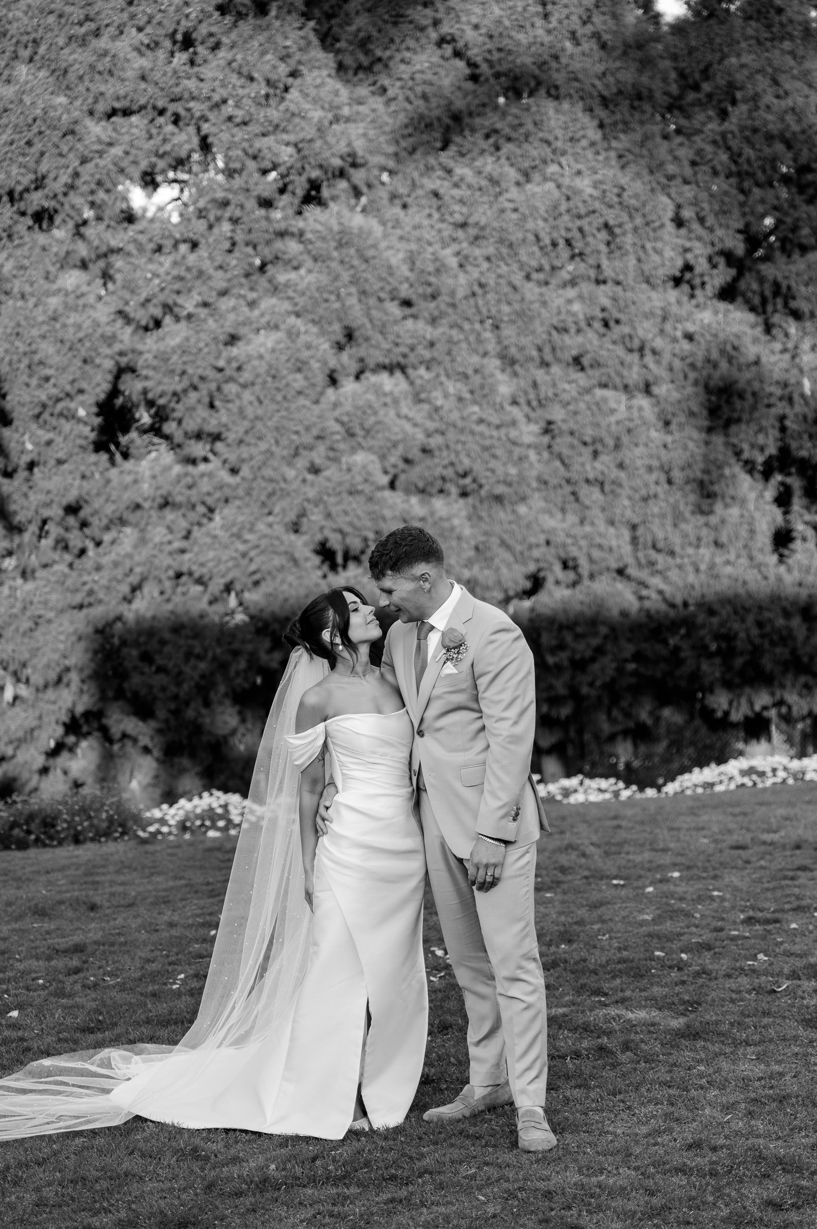 ©NikkiRussianPhotography-KaylaBrendanWedding-FarmVigano-12Oct2024-SP-52-Edit-Edit.jpg