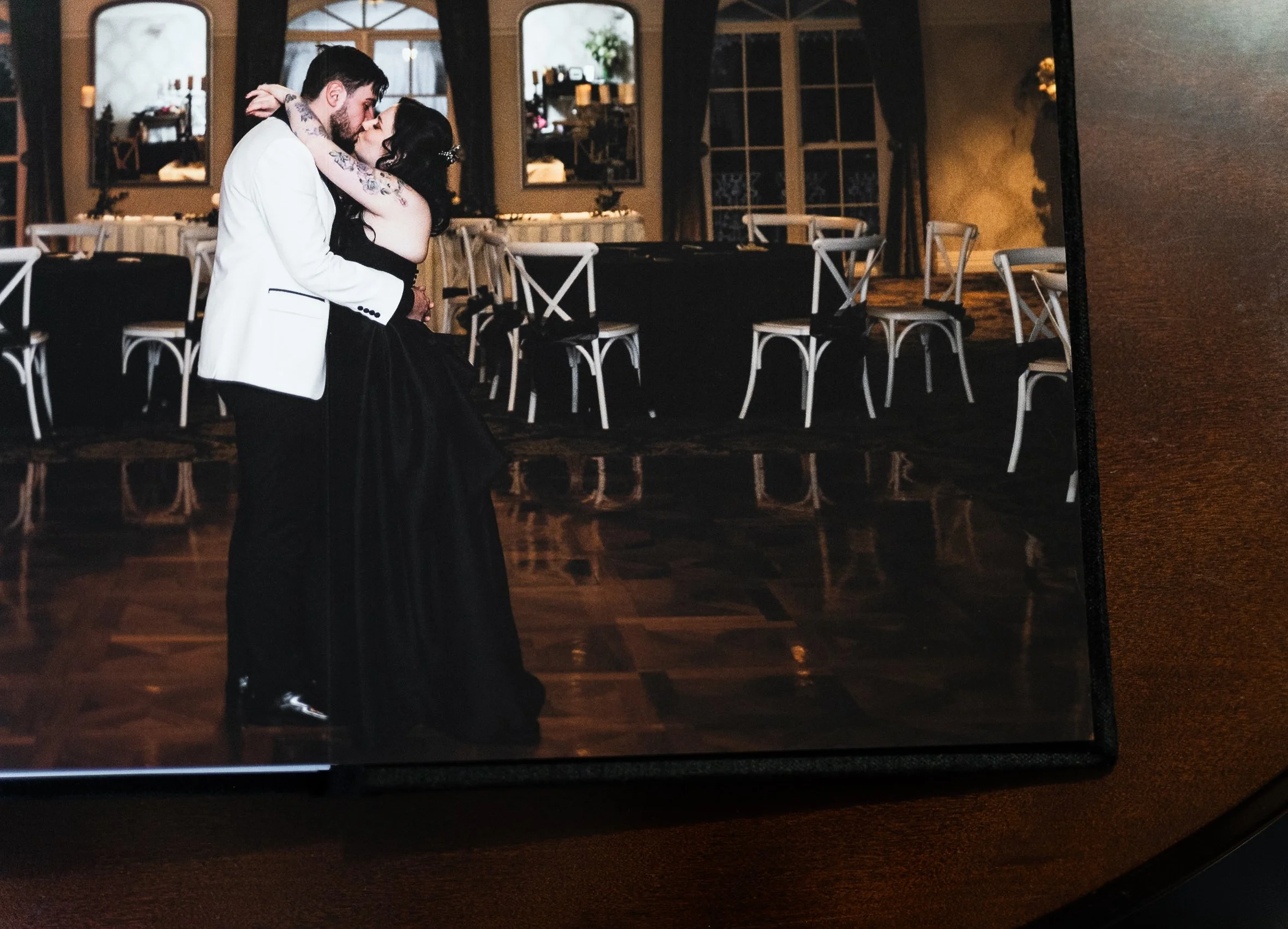 NikkiRussianPhotography_PrintedPhotoAlbuMjAALAWILLDSC_5133.jpg