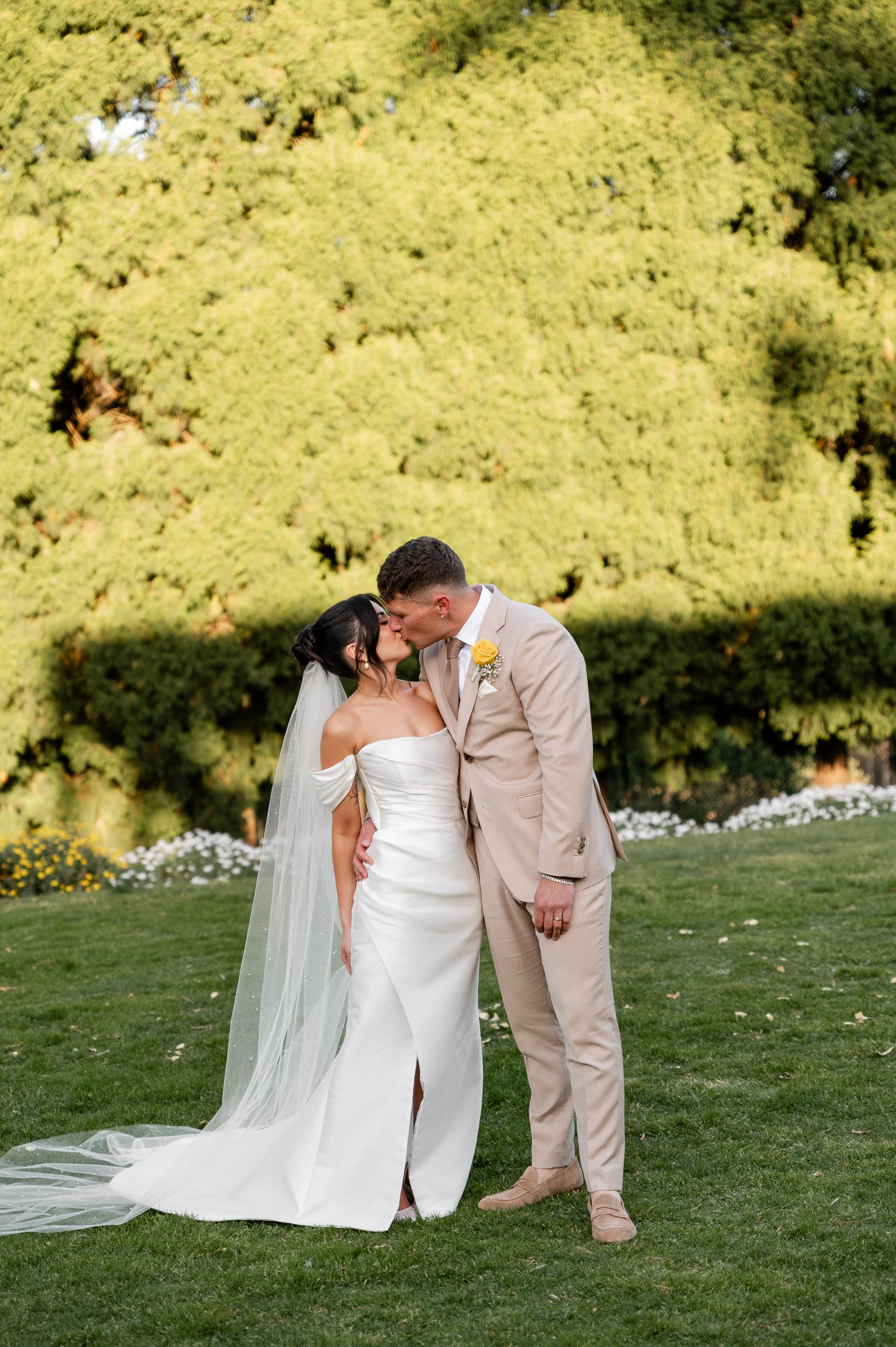 ©NikkiRussianPhotography-KaylaBrendanWedding-FarmVigano-12Oct2024-SP-53-Edit.jpg