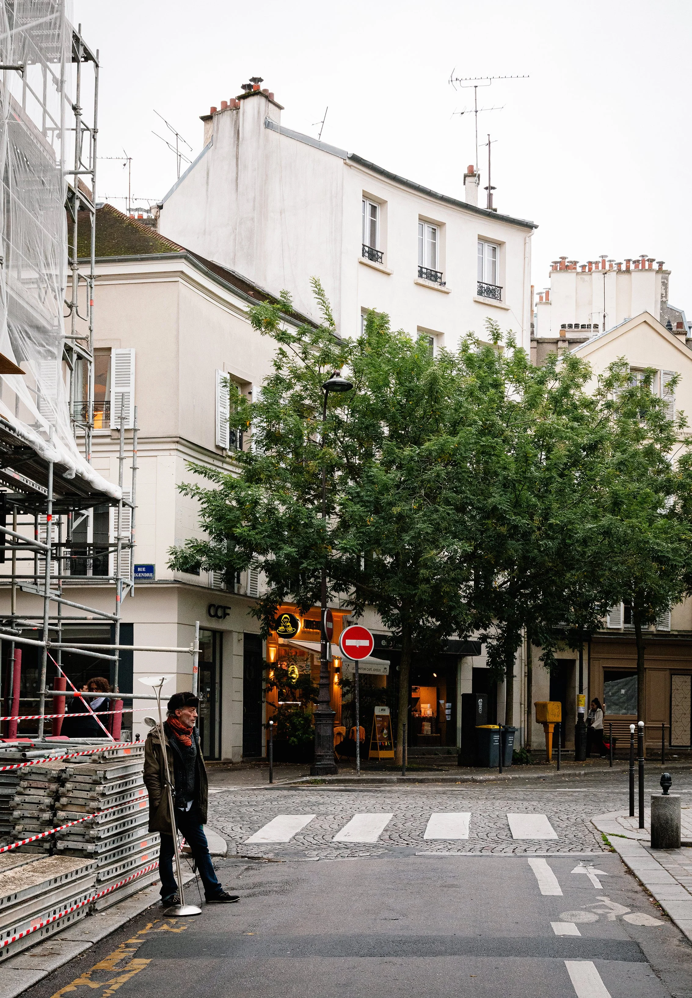 paris_lr-6221_ps_rsd.jpg