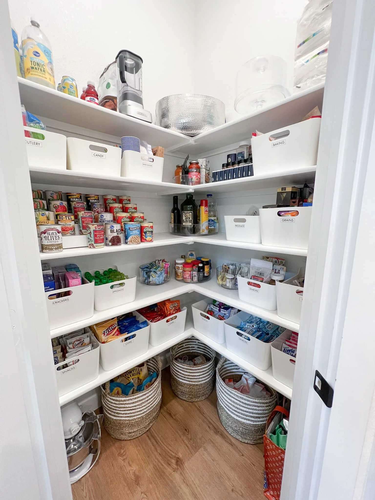 Pantry 