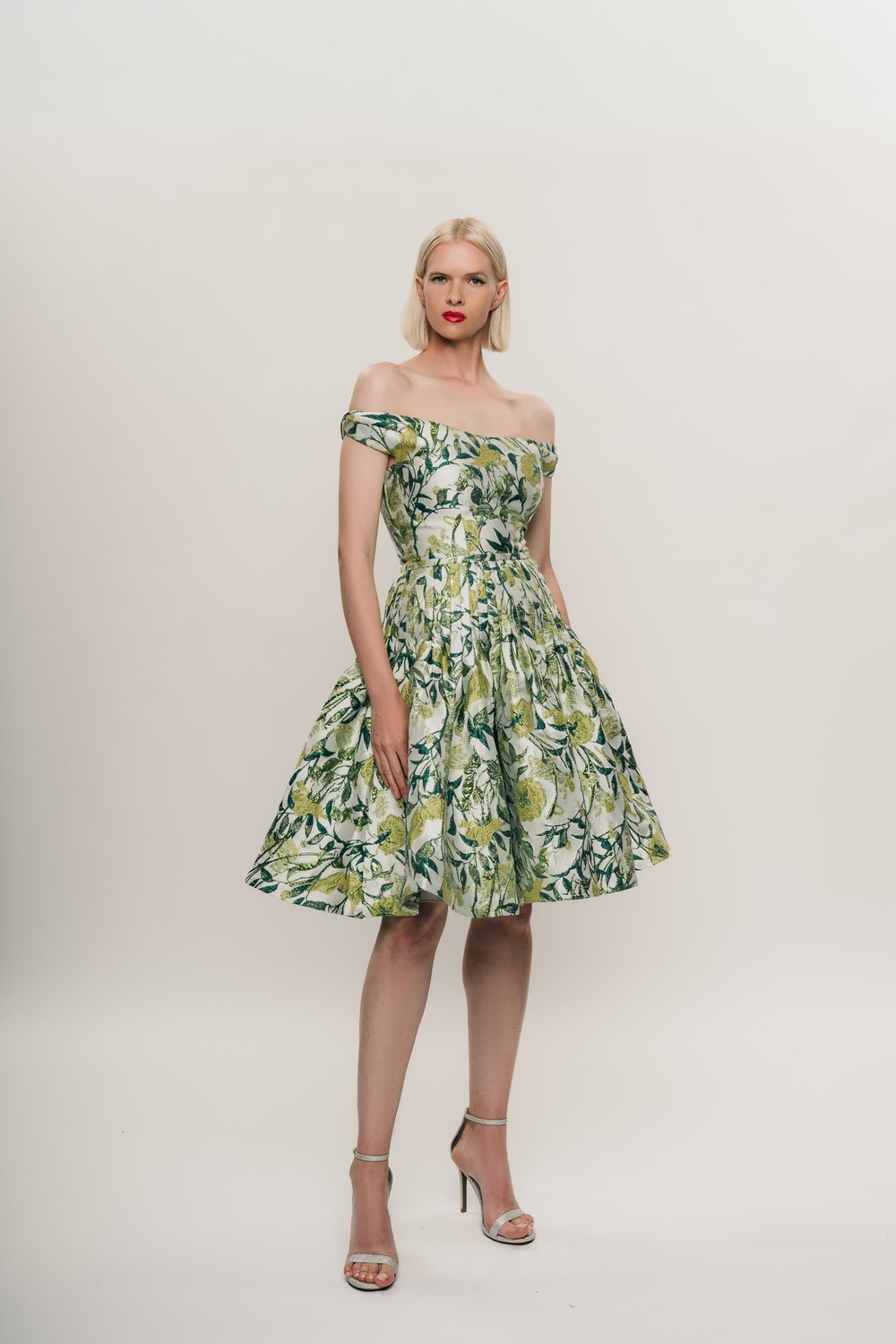 green emerald velvet dress Park 108 Dress M343
