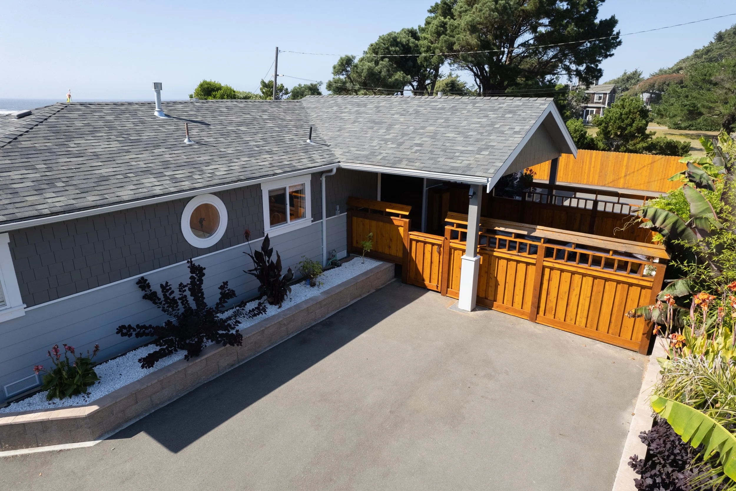 About 1 — Crown Jewel Vacation Rentals