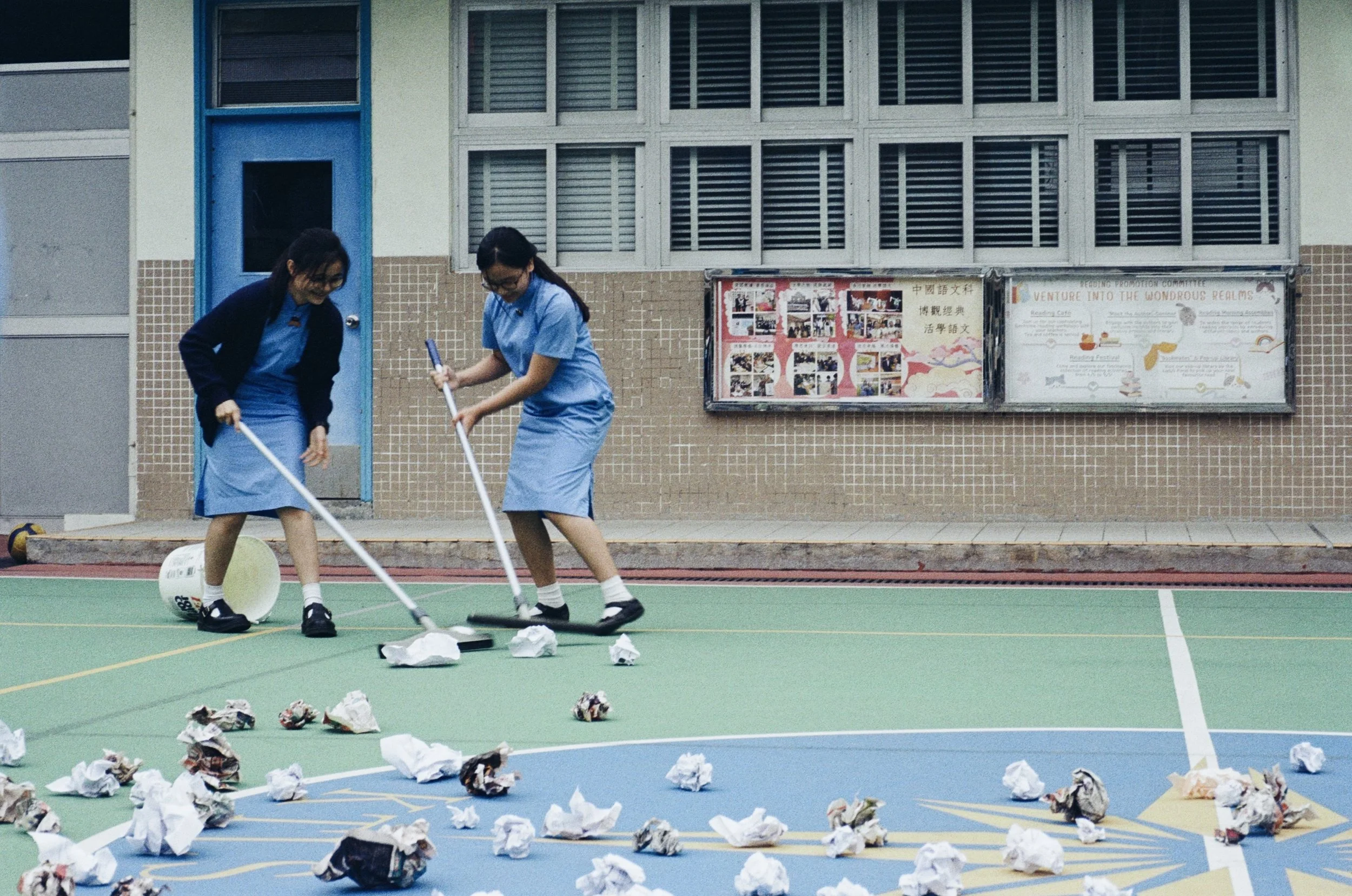 SAK_111-Inter-School-Trash-Picking-Competition_01-Album_True-Light-1.jpg