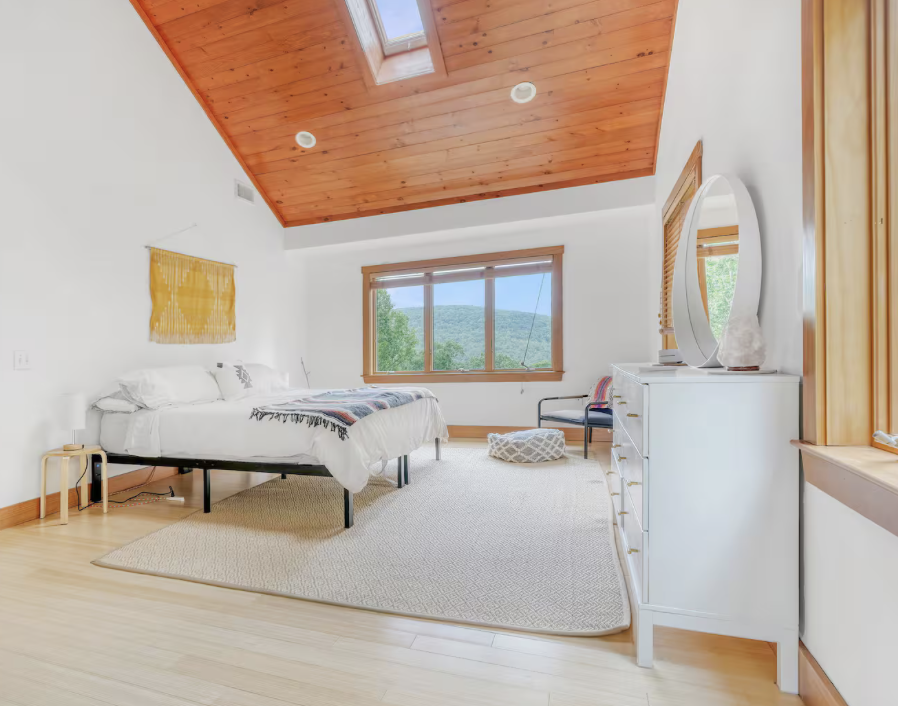 Bedroom 2.png