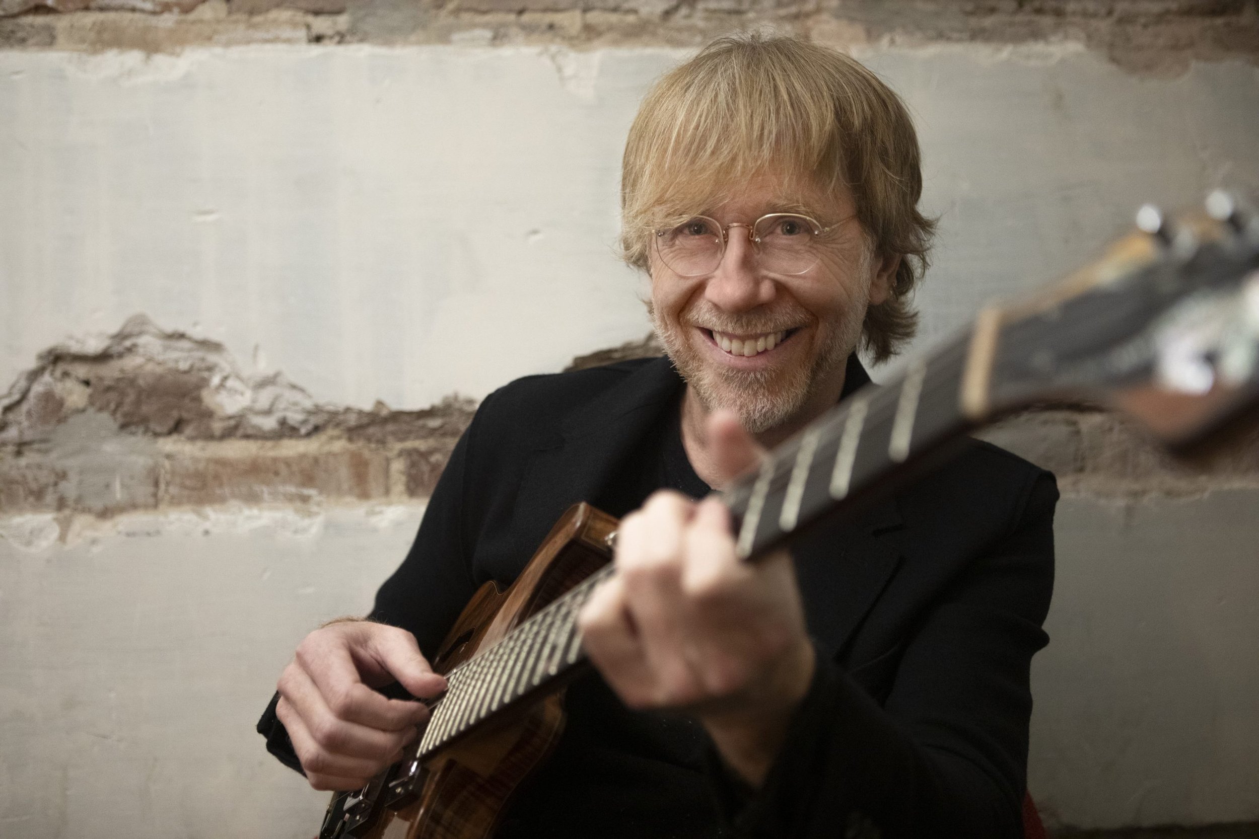 Trey_Anastasio_Photo_Rene_Huemer_H__7786-scaled.jpg