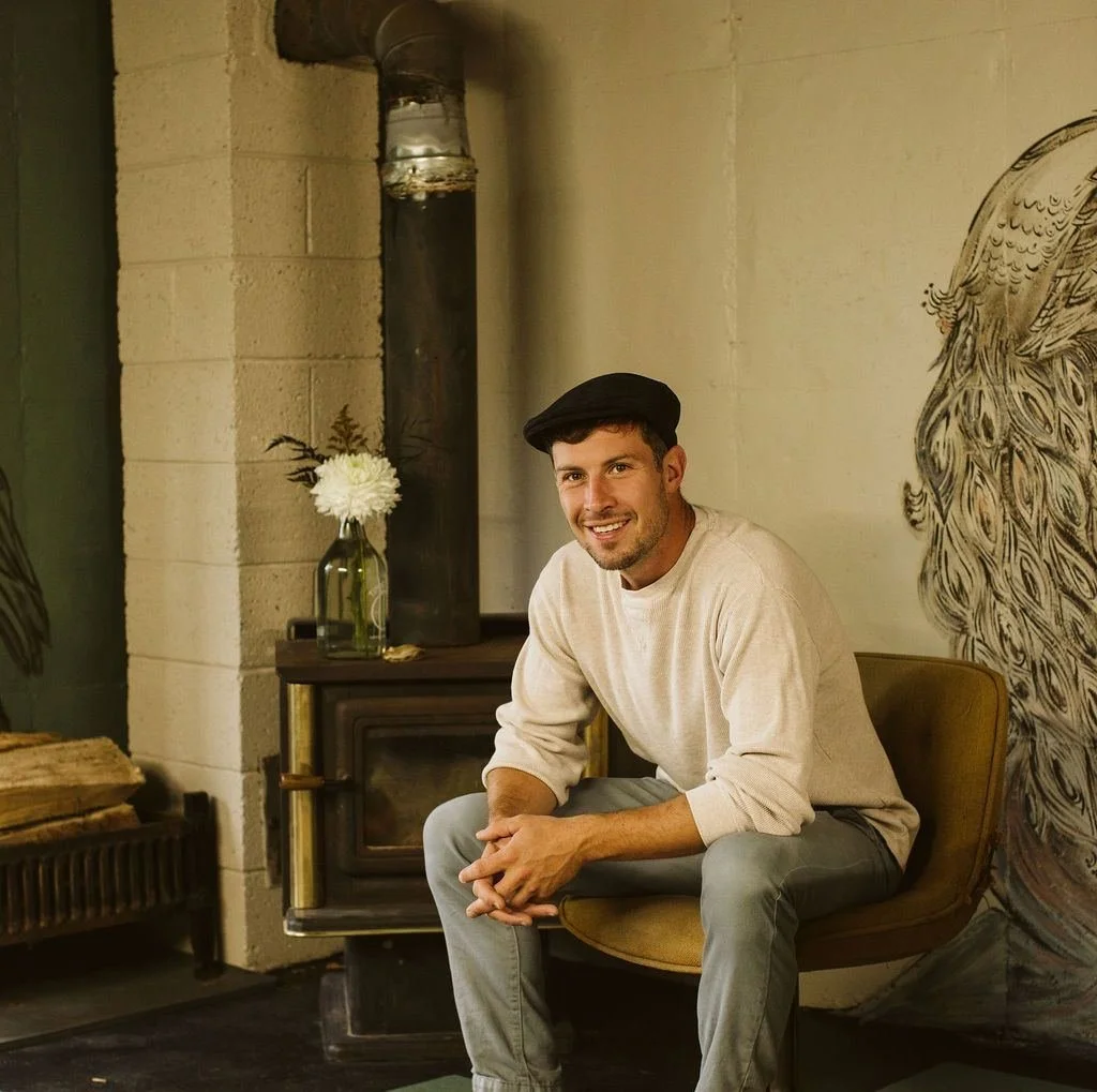 Live Music &amp; Cocktails feat. Isiah Driessen