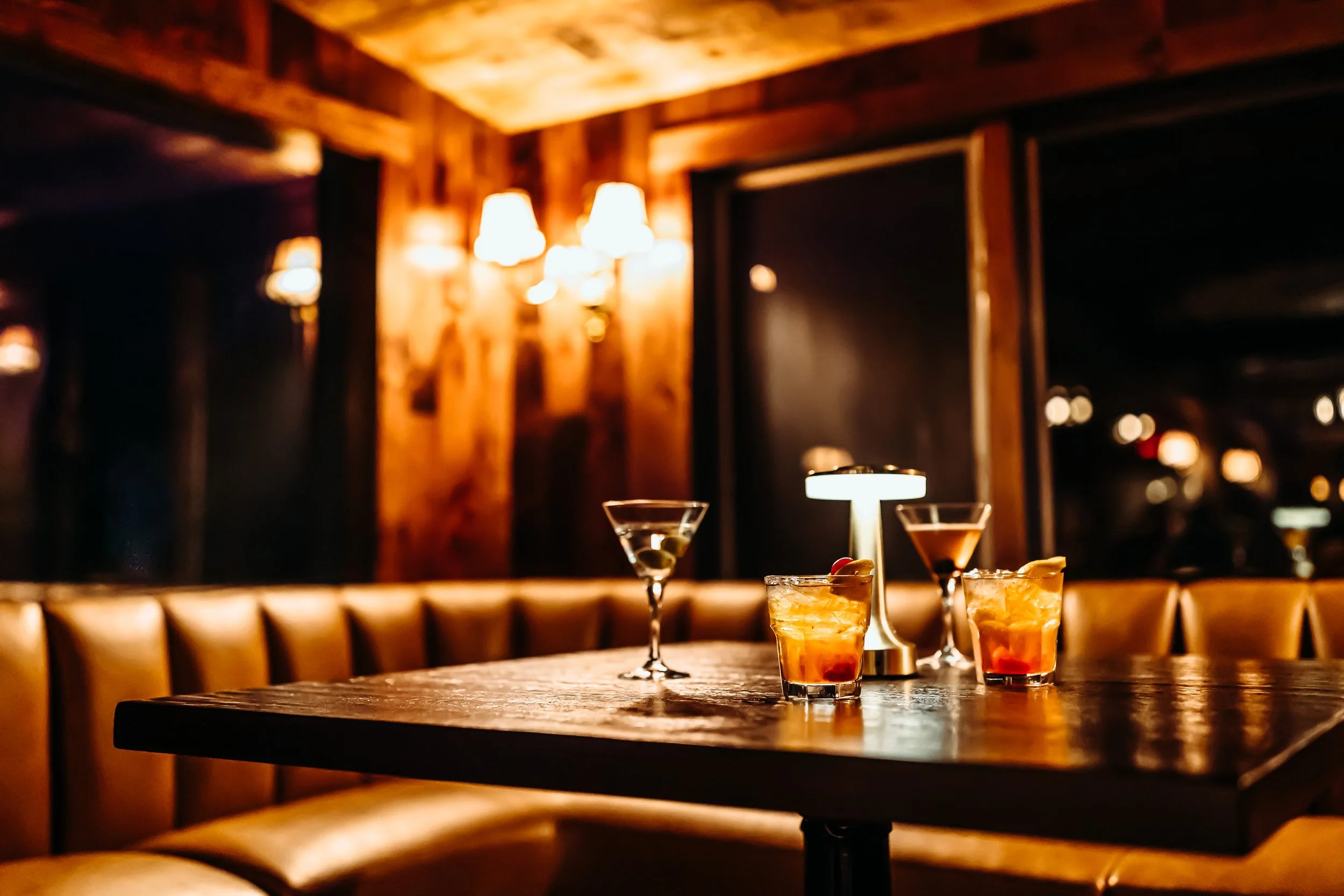 Cocktails & Live Music feat. Kevin Troestler