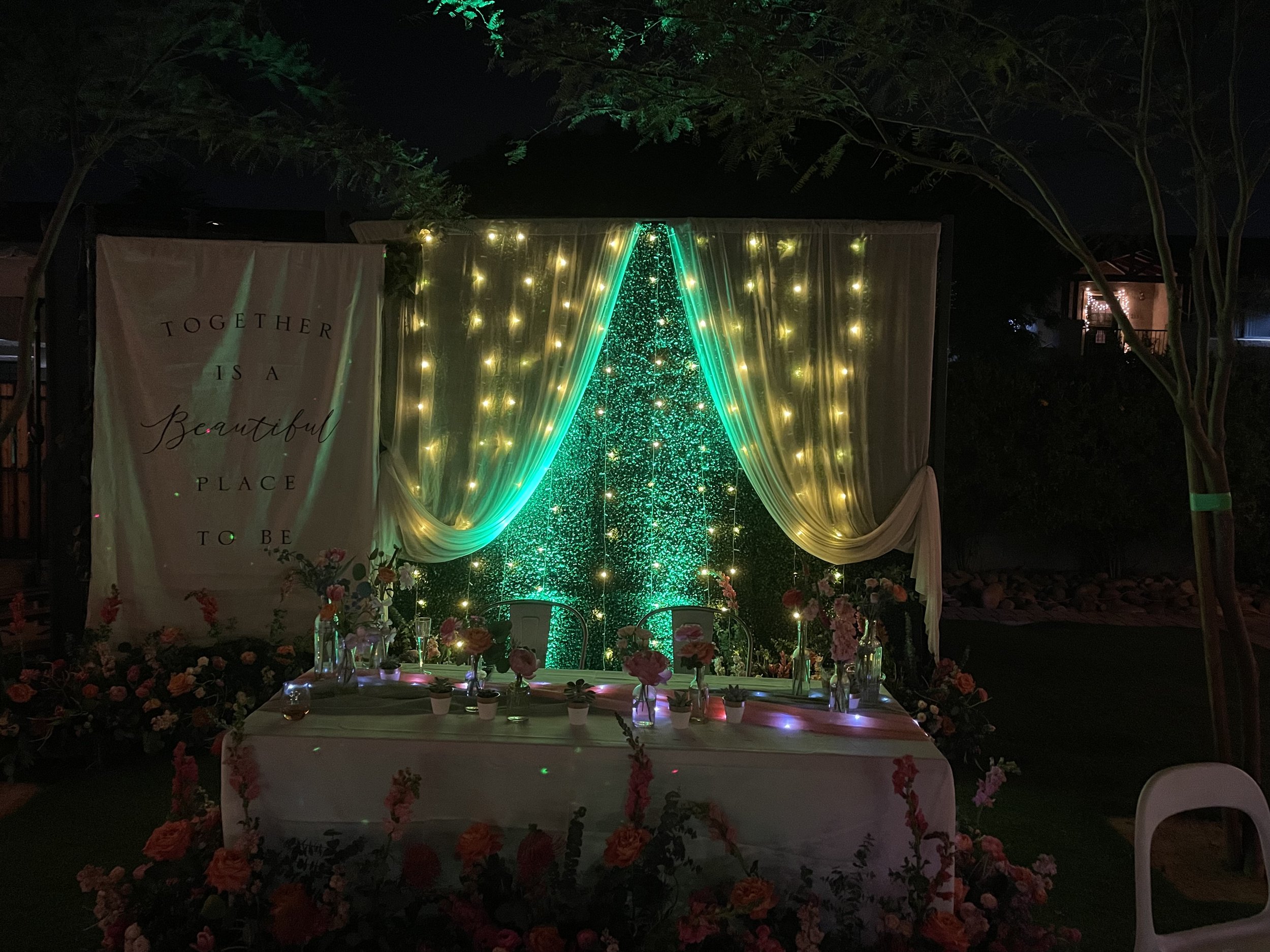 Jessica head table.jpg