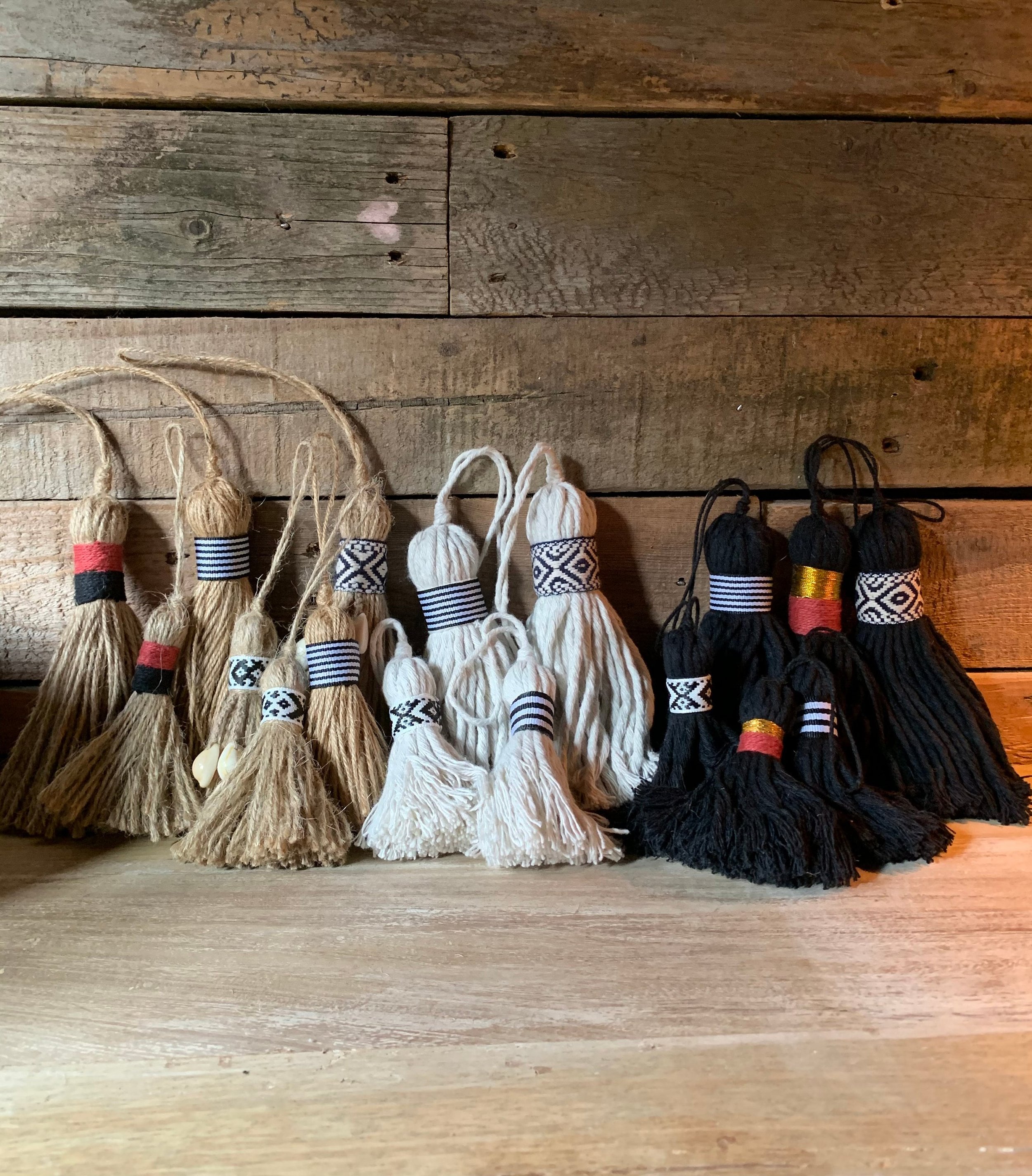 https://i.etsystatic.com/15751424/r/il/413c2c/3024033573/il_fullxfull.3024033573_pk0g.jpg